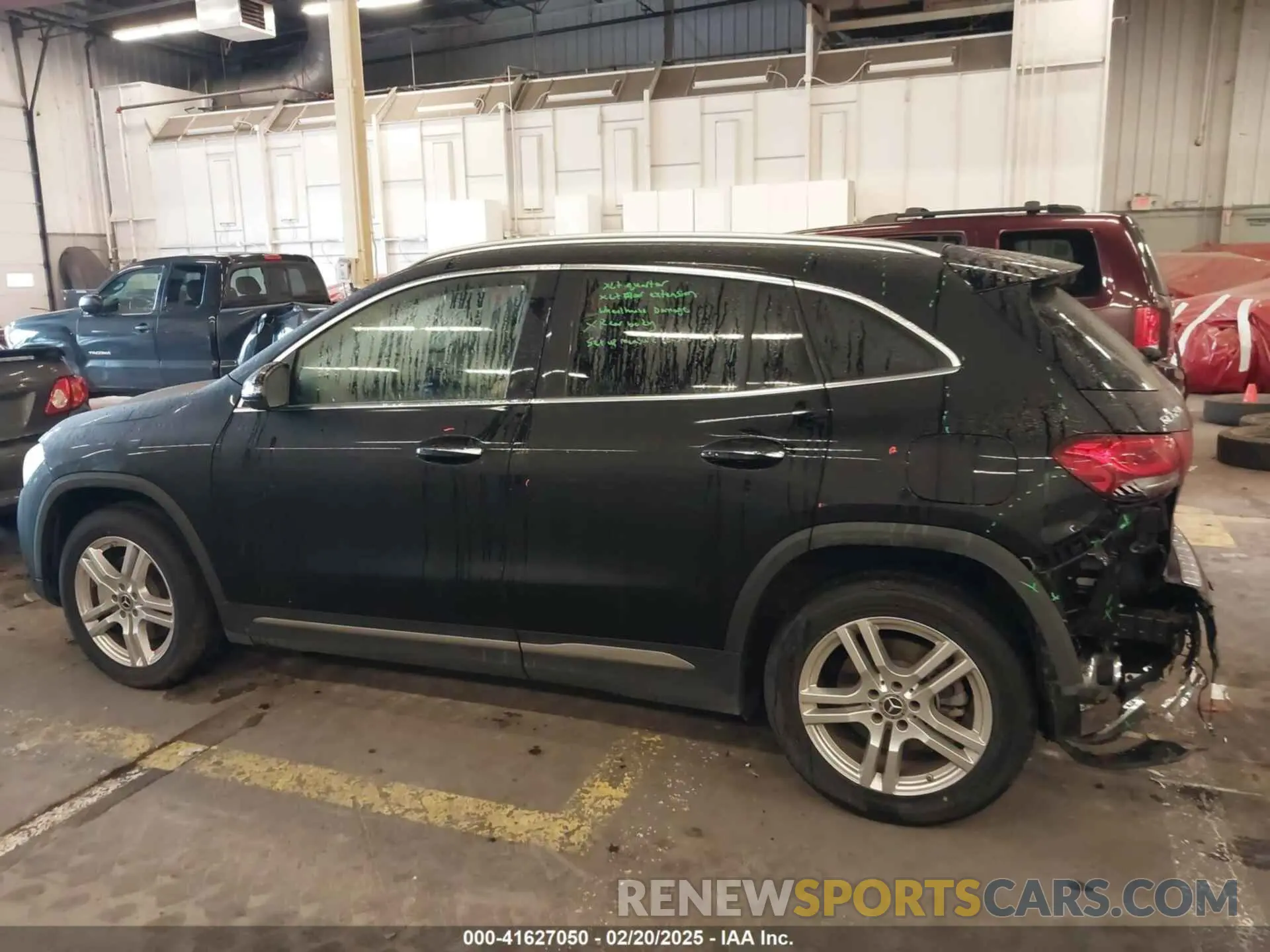 14 Фотография поврежденного автомобиля W1N4N4HB7MJ201967 MERCEDES-BENZ GLA 250 2021