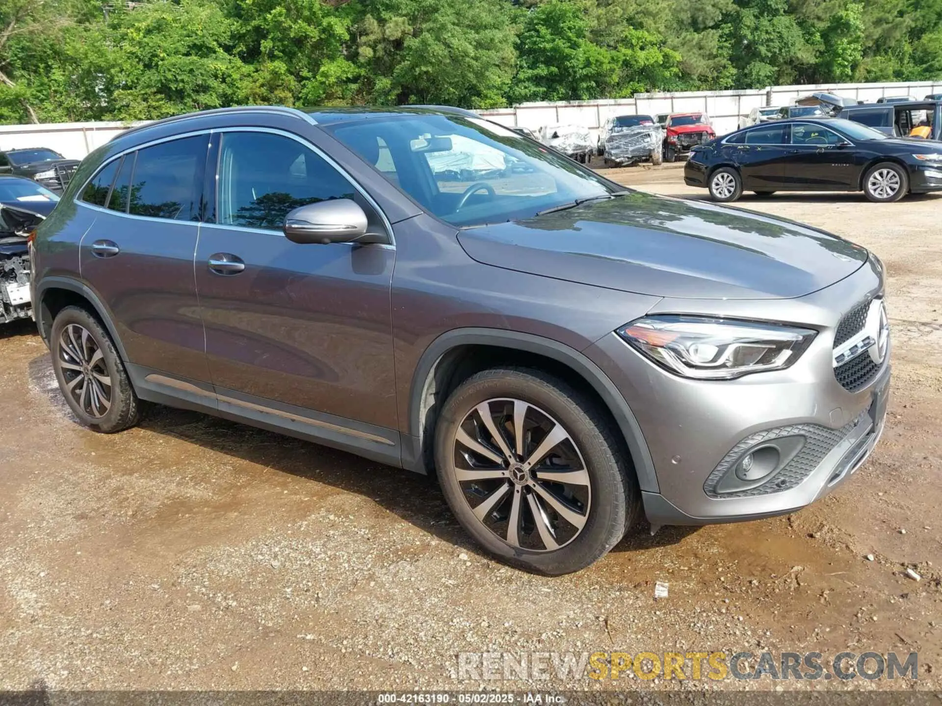 1 Photograph of a damaged car W1N4N4GB0NJ317272 MERCEDES-BENZ GLA 250 2022