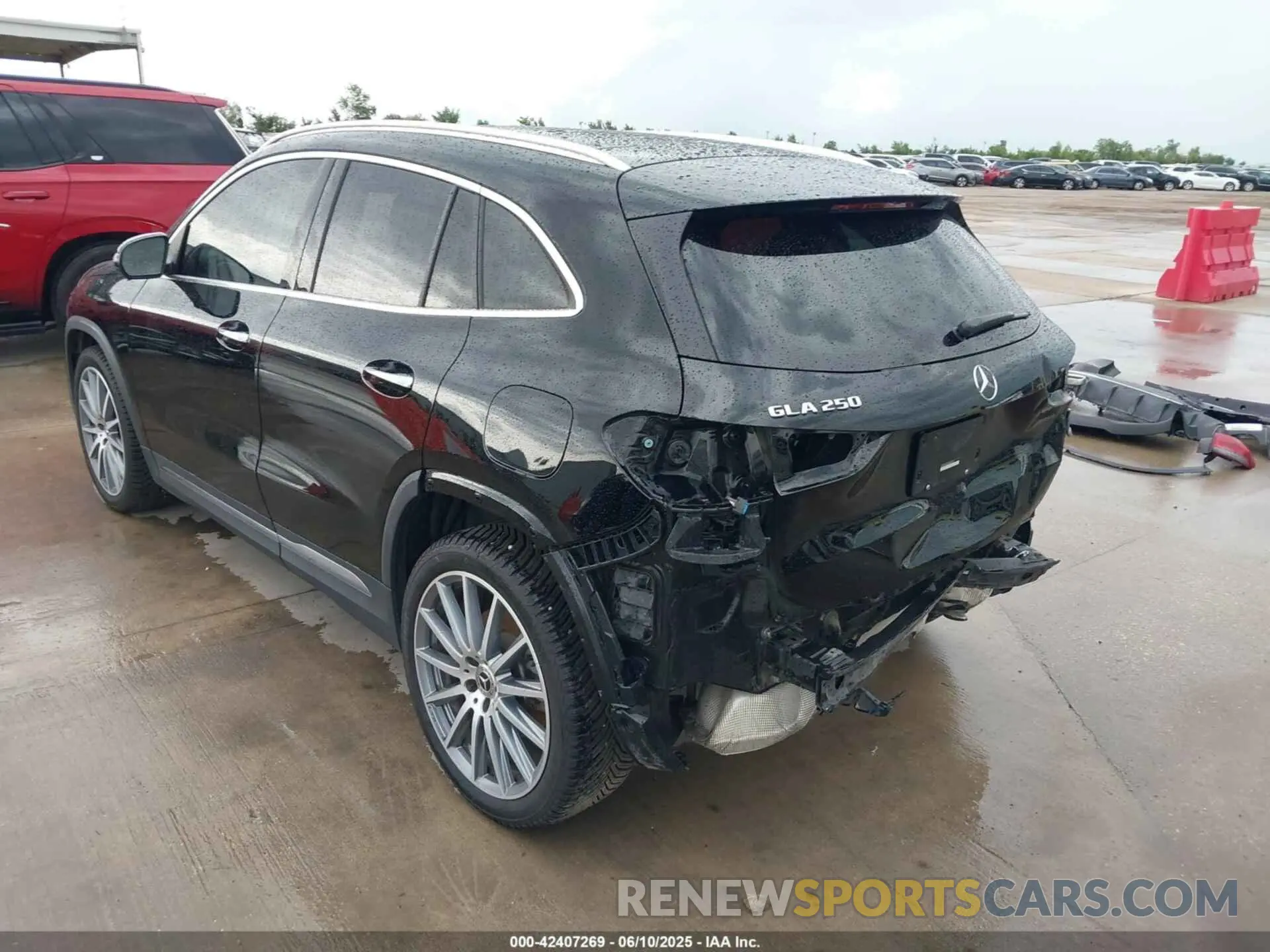 3 Photograph of a damaged car W1N4N4GB0NJ342432 MERCEDES-BENZ GLA 250 2022
