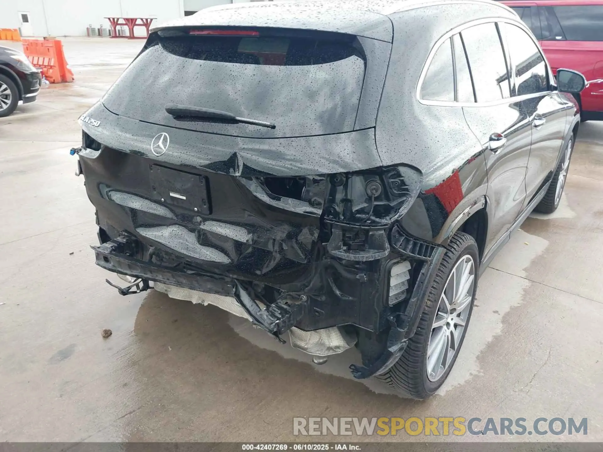 6 Photograph of a damaged car W1N4N4GB0NJ342432 MERCEDES-BENZ GLA 250 2022
