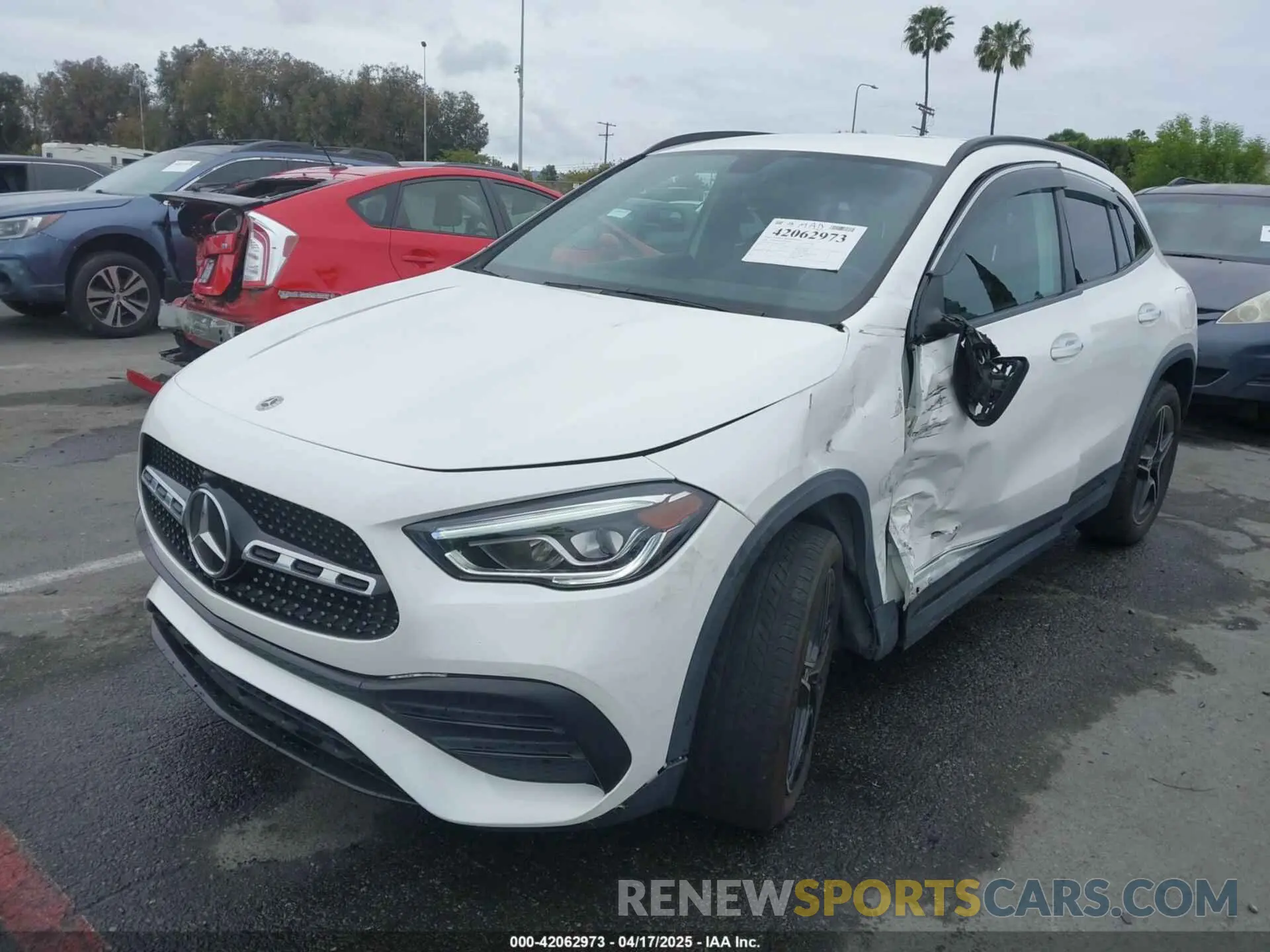 2 Photograph of a damaged car W1N4N4GB4NJ317937 MERCEDES-BENZ GLA 250 2022