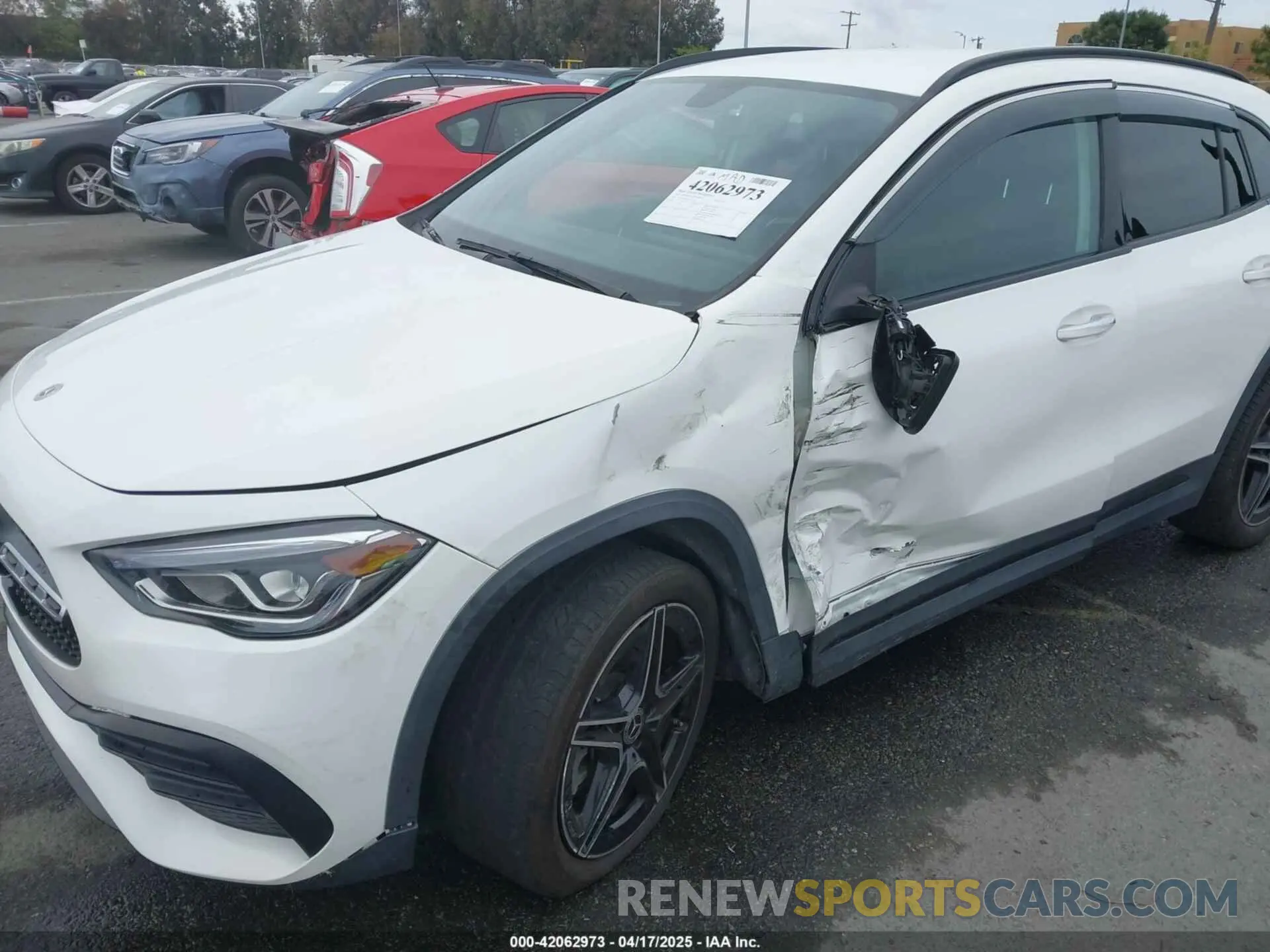 6 Photograph of a damaged car W1N4N4GB4NJ317937 MERCEDES-BENZ GLA 250 2022
