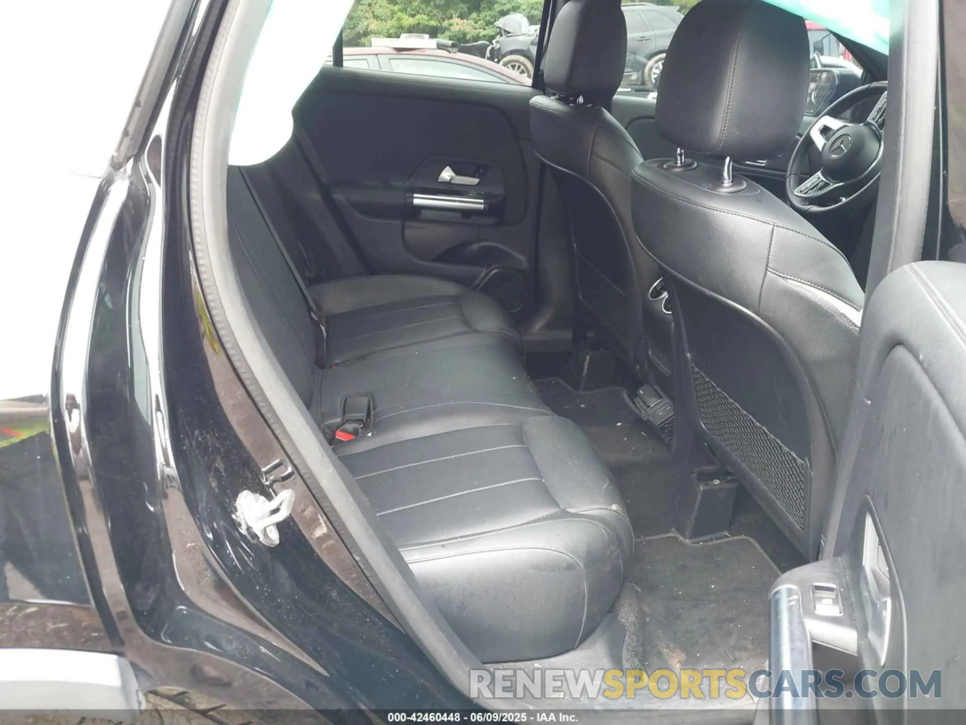 8 Photograph of a damaged car W1N4N4HB6NJ362151 MERCEDES-BENZ GLA 250 2022