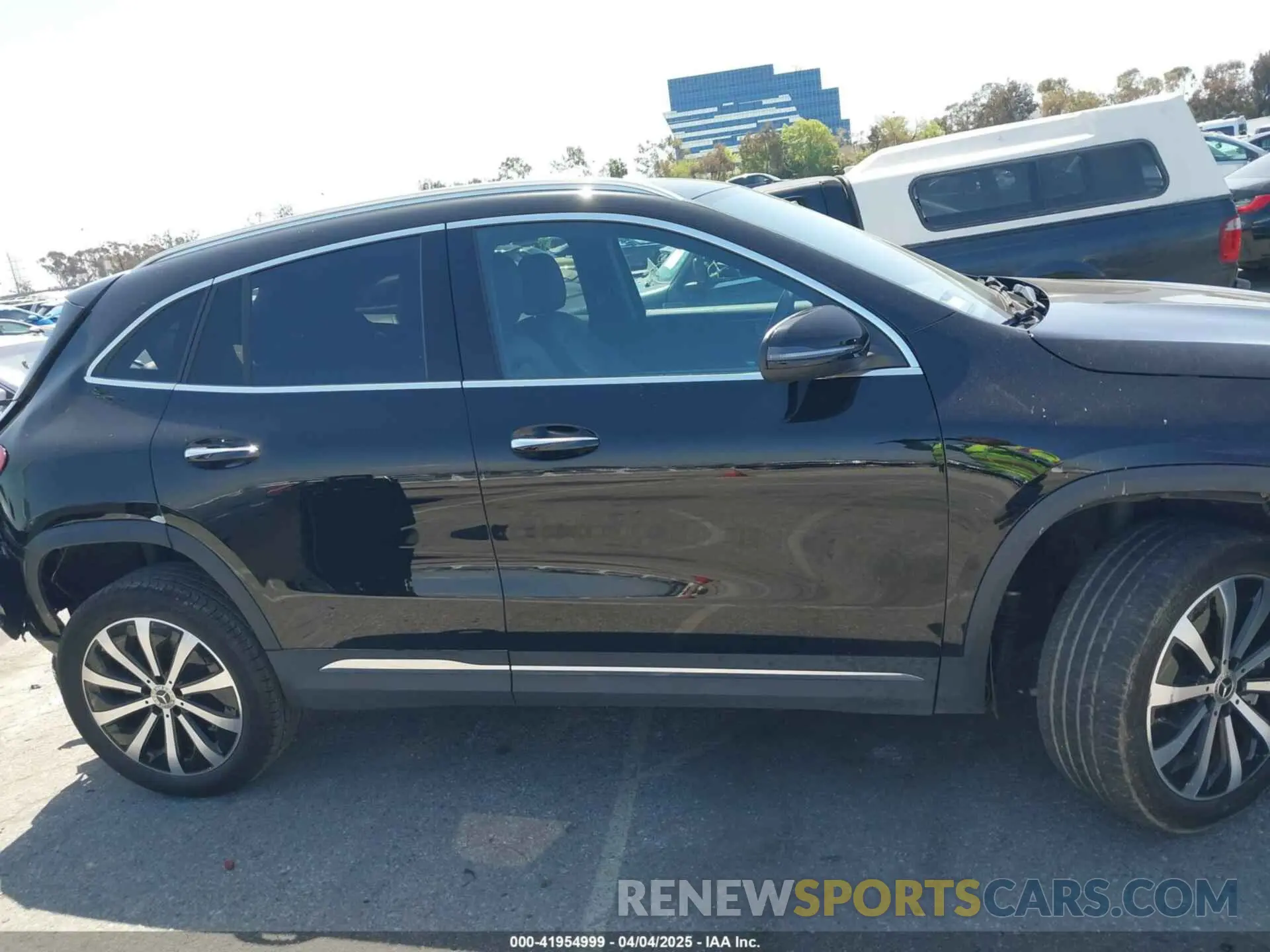 13 Фотография поврежденного автомобиля W1N4N4GB1PJ510839 MERCEDES-BENZ GLA 250 2023
