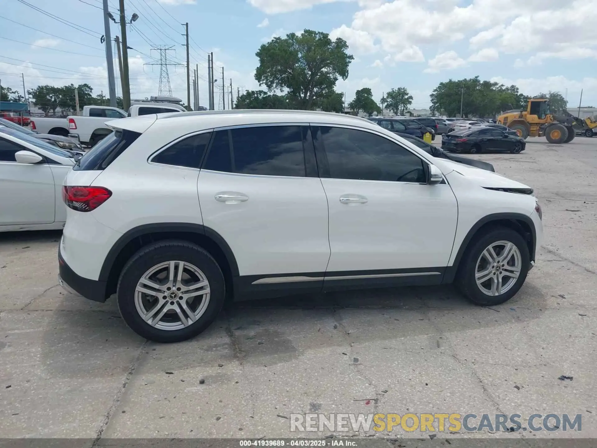 13 Фотография поврежденного автомобиля W1N4N4GB2PJ455639 MERCEDES-BENZ GLA 250 2023