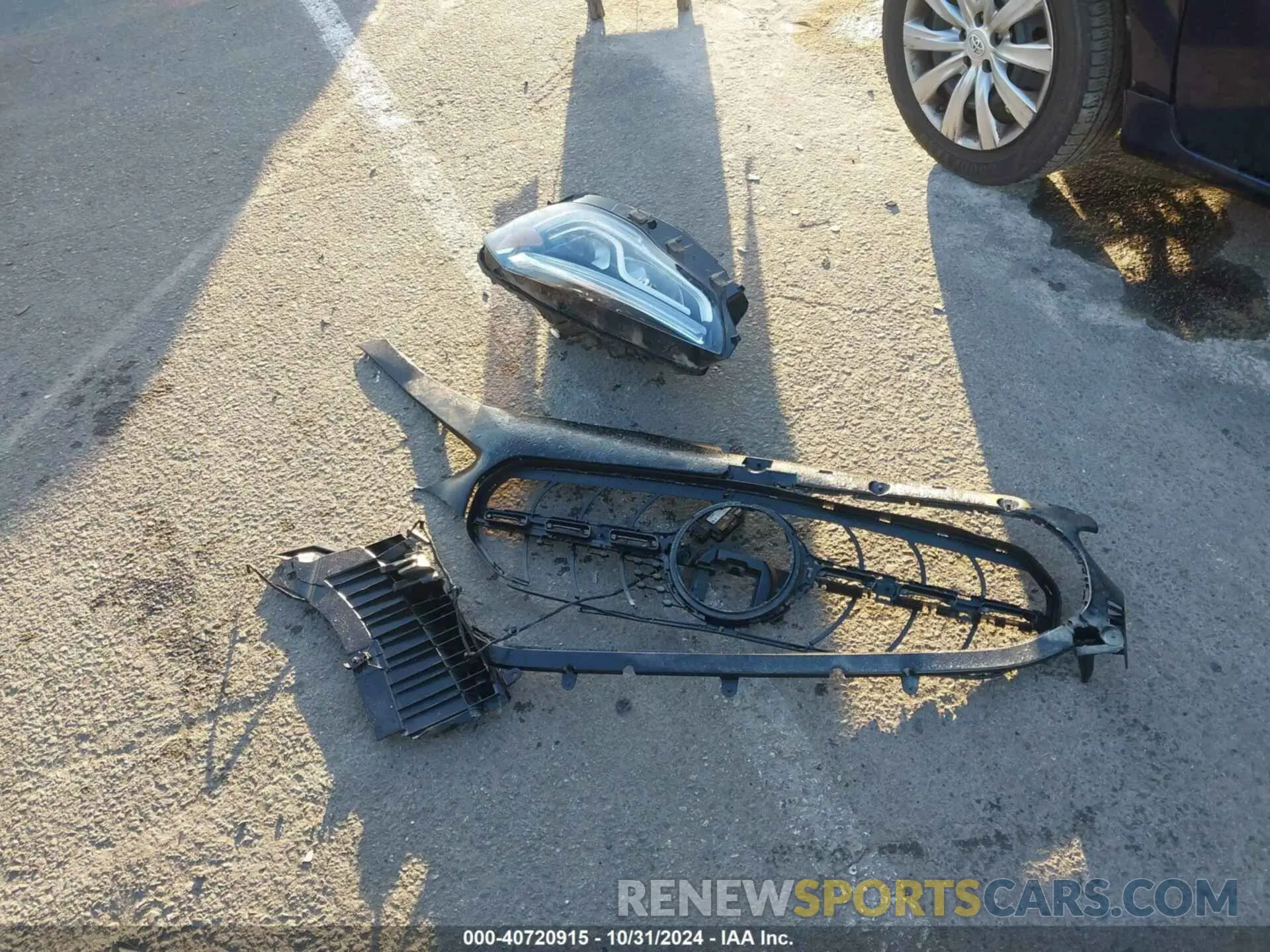 11 Photograph of a damaged car W1N4N4GB3PJ502290 MERCEDES-BENZ GLA 250 2023