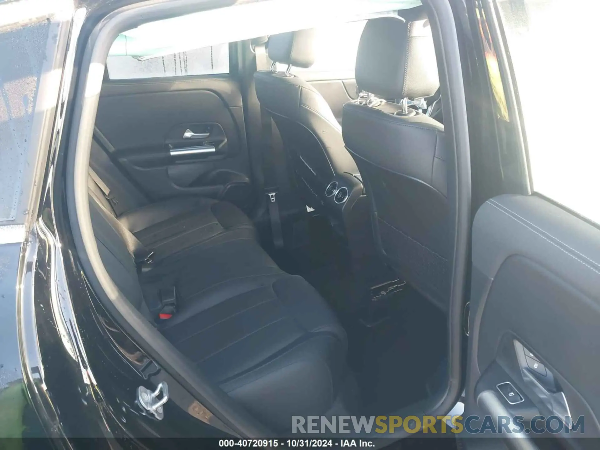8 Photograph of a damaged car W1N4N4GB3PJ502290 MERCEDES-BENZ GLA 250 2023