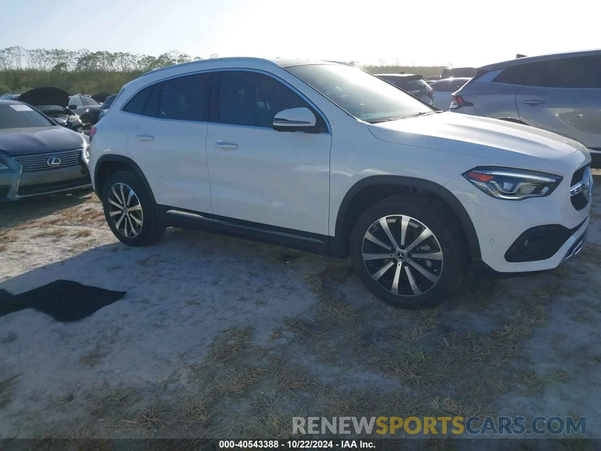 13 Photograph of a damaged car W1N4N4GBXPJ434022 MERCEDES-BENZ GLA 250 2023