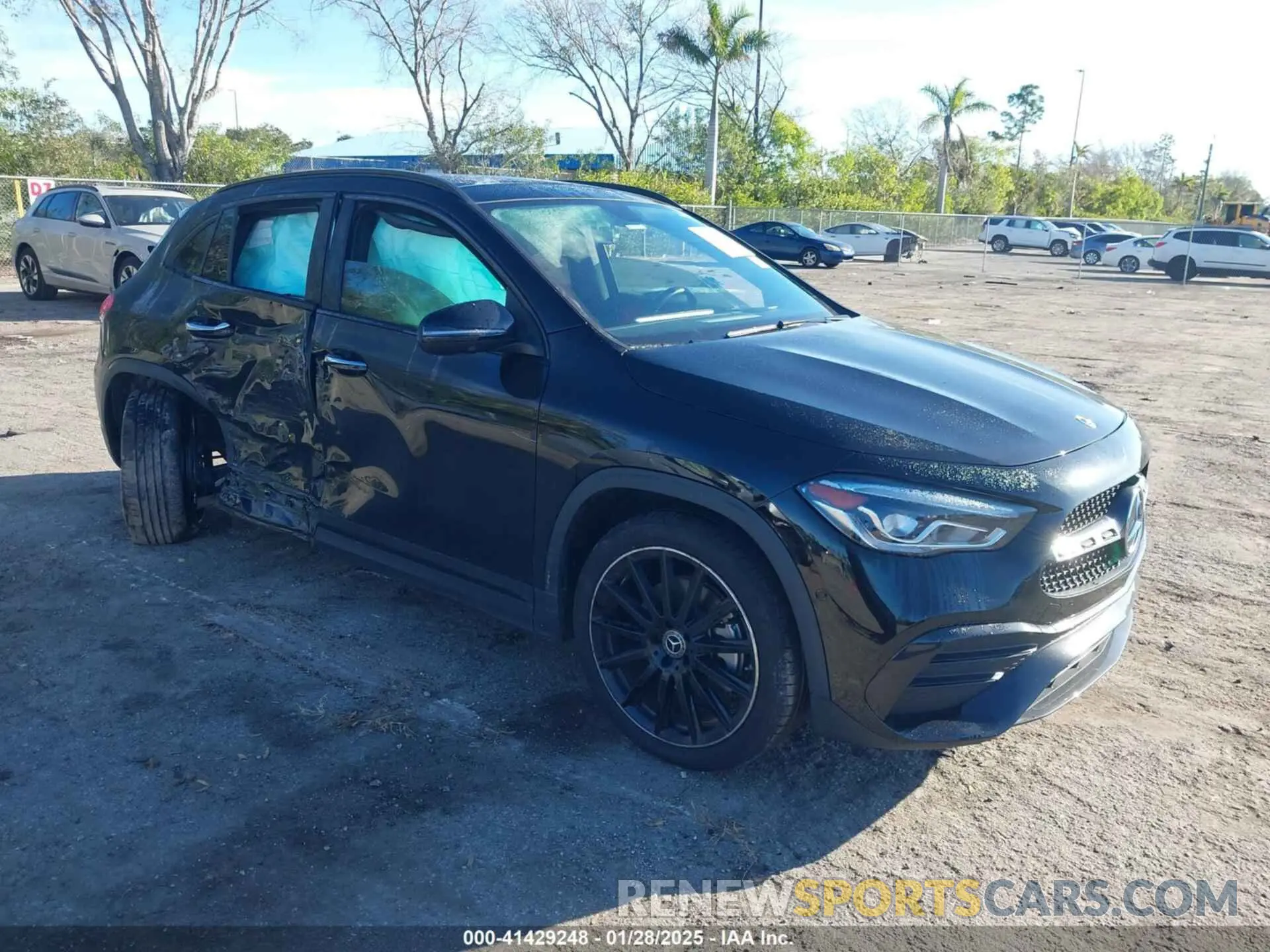 1 Photograph of a damaged car W1N4N4GBXPJ499517 MERCEDES-BENZ GLA 250 2023