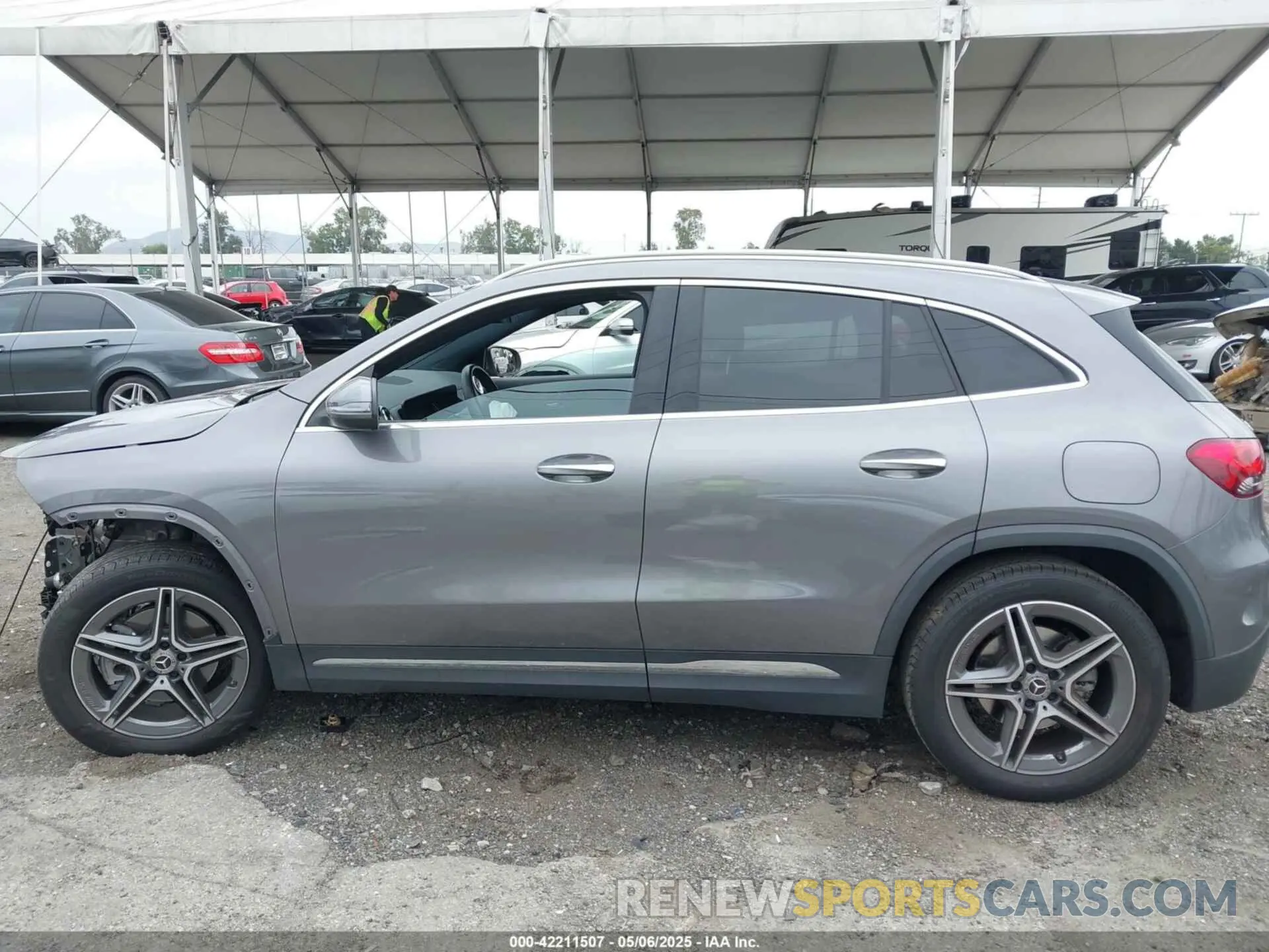 15 Photograph of a damaged car W1N4N4HB1PJ520852 MERCEDES-BENZ GLA 250 2023