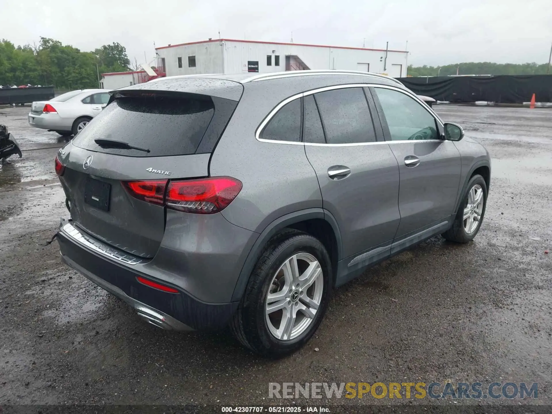 4 Photograph of a damaged car W1N4N4HB4PJ489869 MERCEDES-BENZ GLA 250 2023
