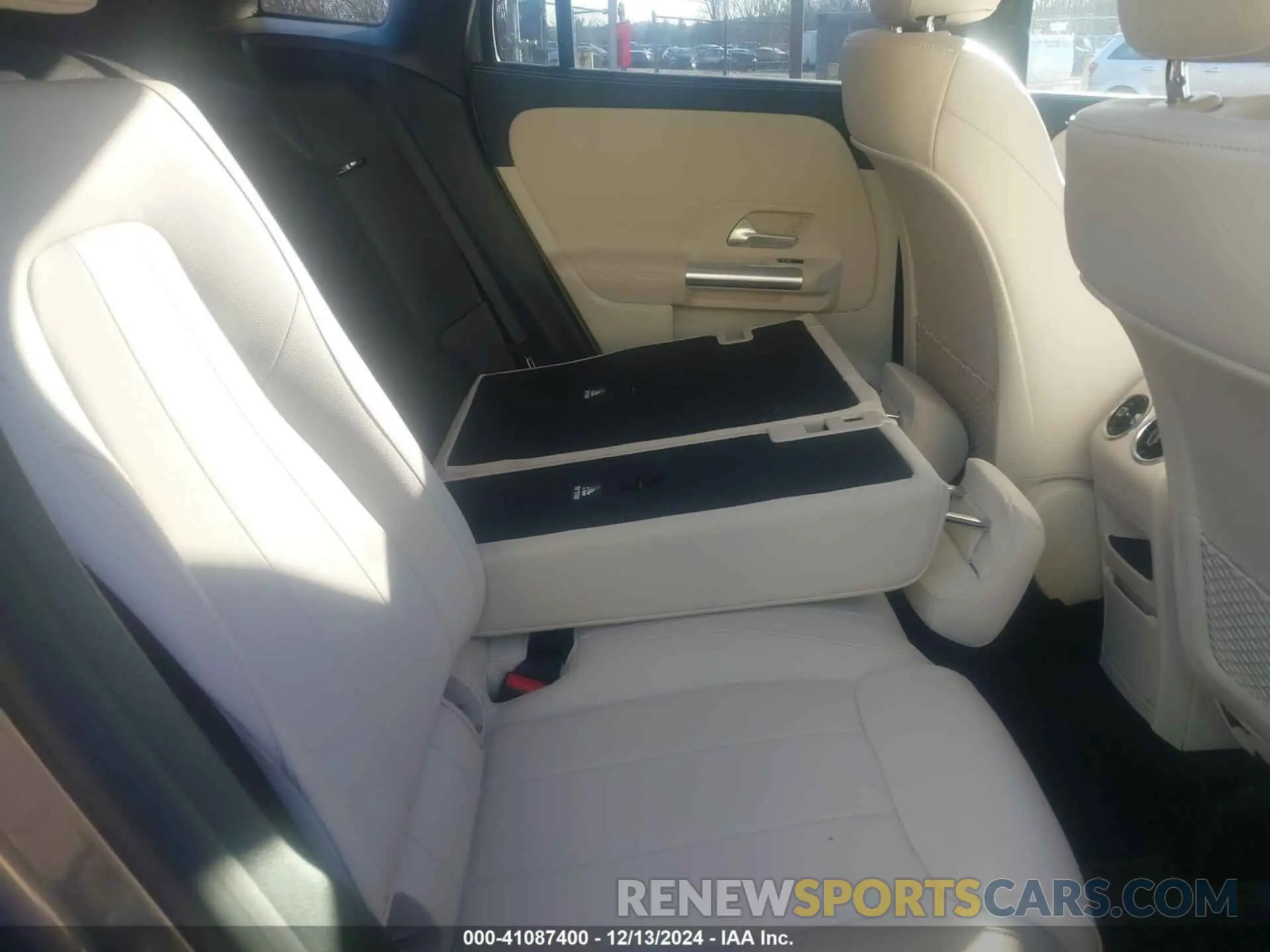 8 Фотография поврежденного автомобиля W1N4N4HB4PJ531053 MERCEDES-BENZ GLA 250 2023
