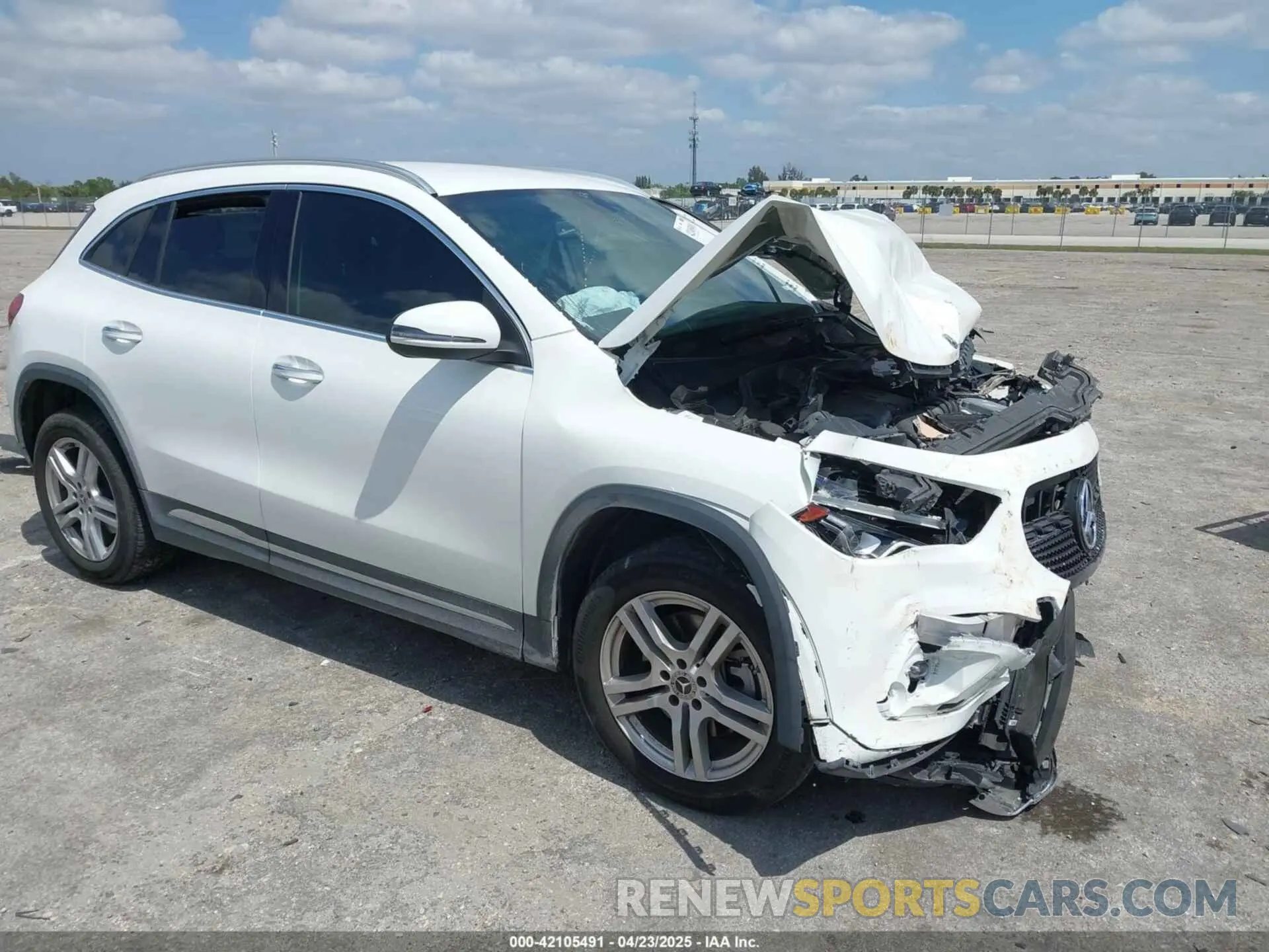 1 Фотография поврежденного автомобиля W1N4N4HB9PJ425648 MERCEDES-BENZ GLA 250 2023