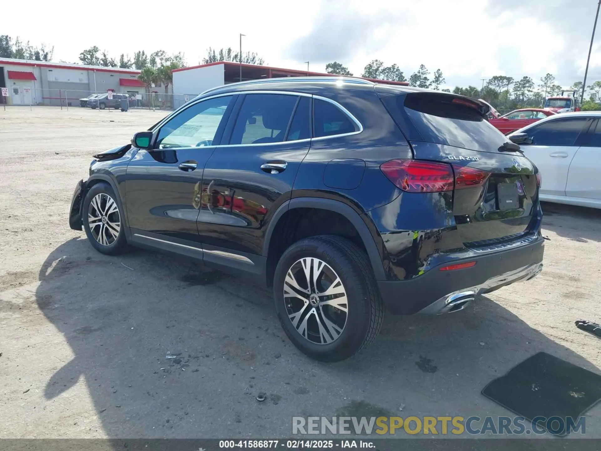 3 Фотография поврежденного автомобиля W1N4N4GB9SJ644877 MERCEDES-BENZ GLA 250 2025
