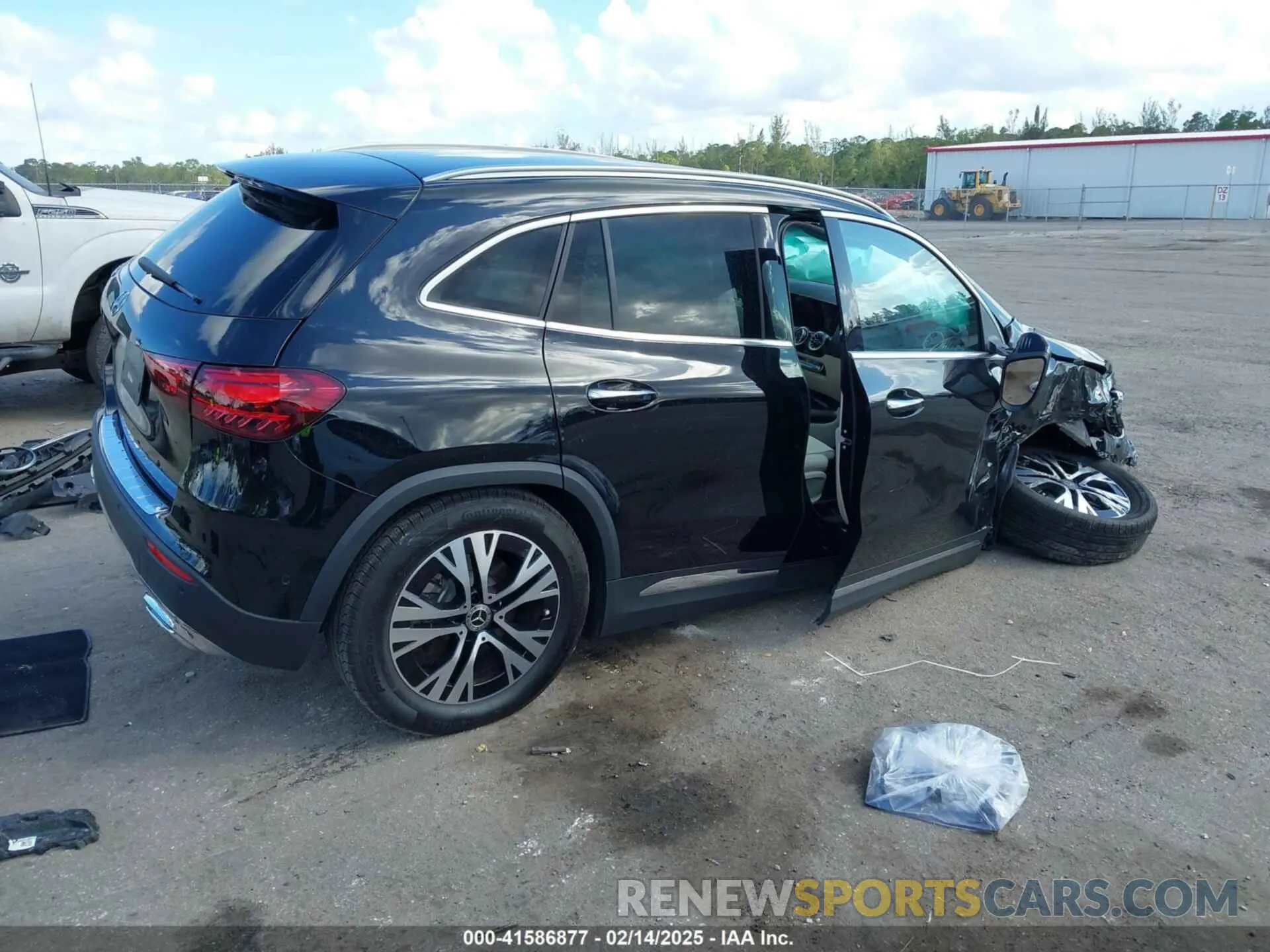 4 Фотография поврежденного автомобиля W1N4N4GB9SJ644877 MERCEDES-BENZ GLA 250 2025