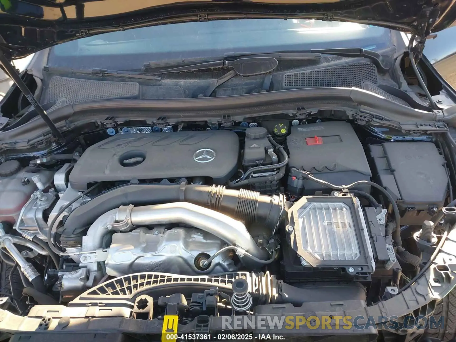 10 Photograph of a damaged car W1N4N4HBOSJ651134 MERCEDES-BENZ GLA 250 2025