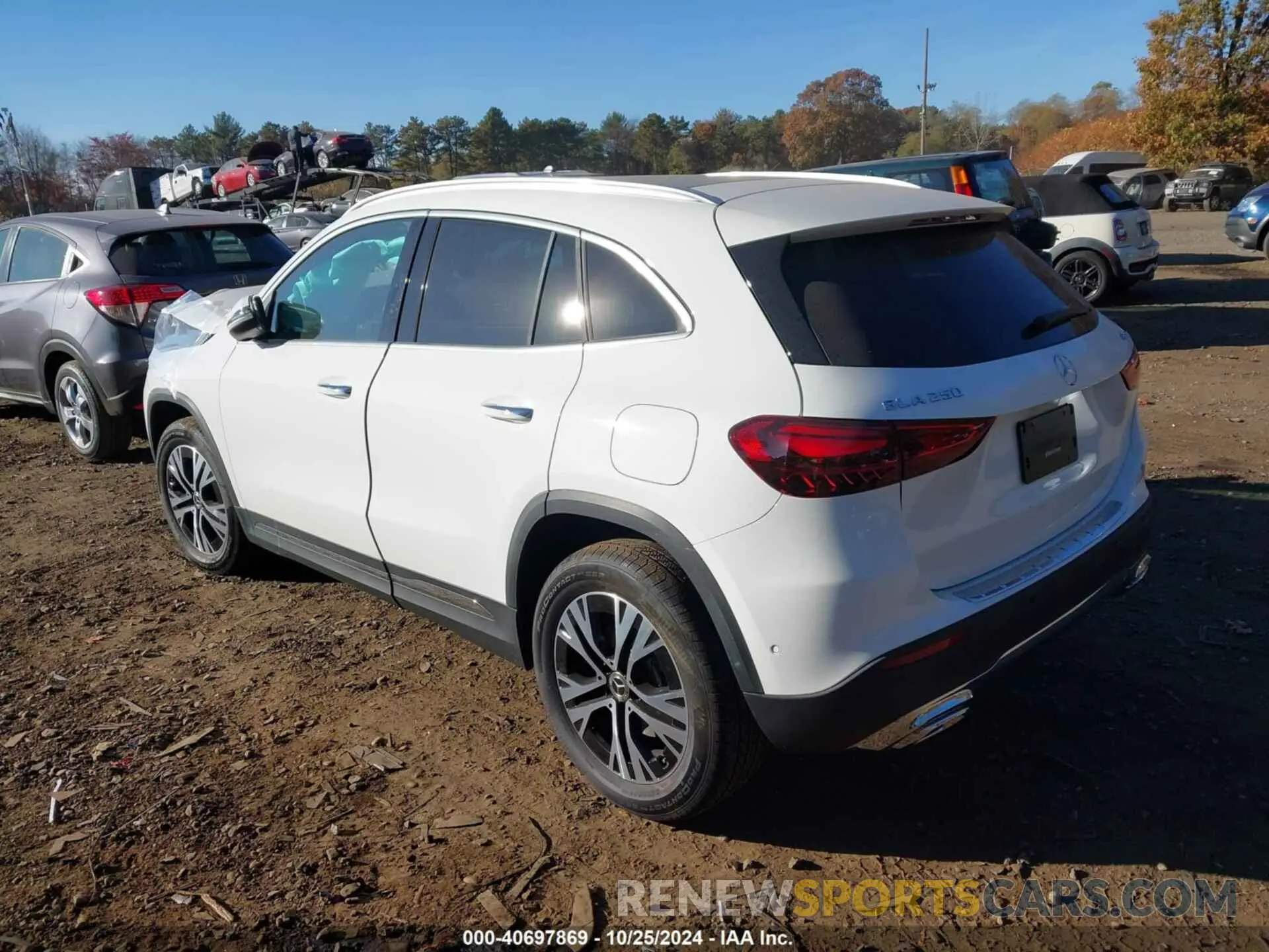 3 Фотография поврежденного автомобиля W1N4N4HBXSJ643543 MERCEDES-BENZ GLA 250 2025