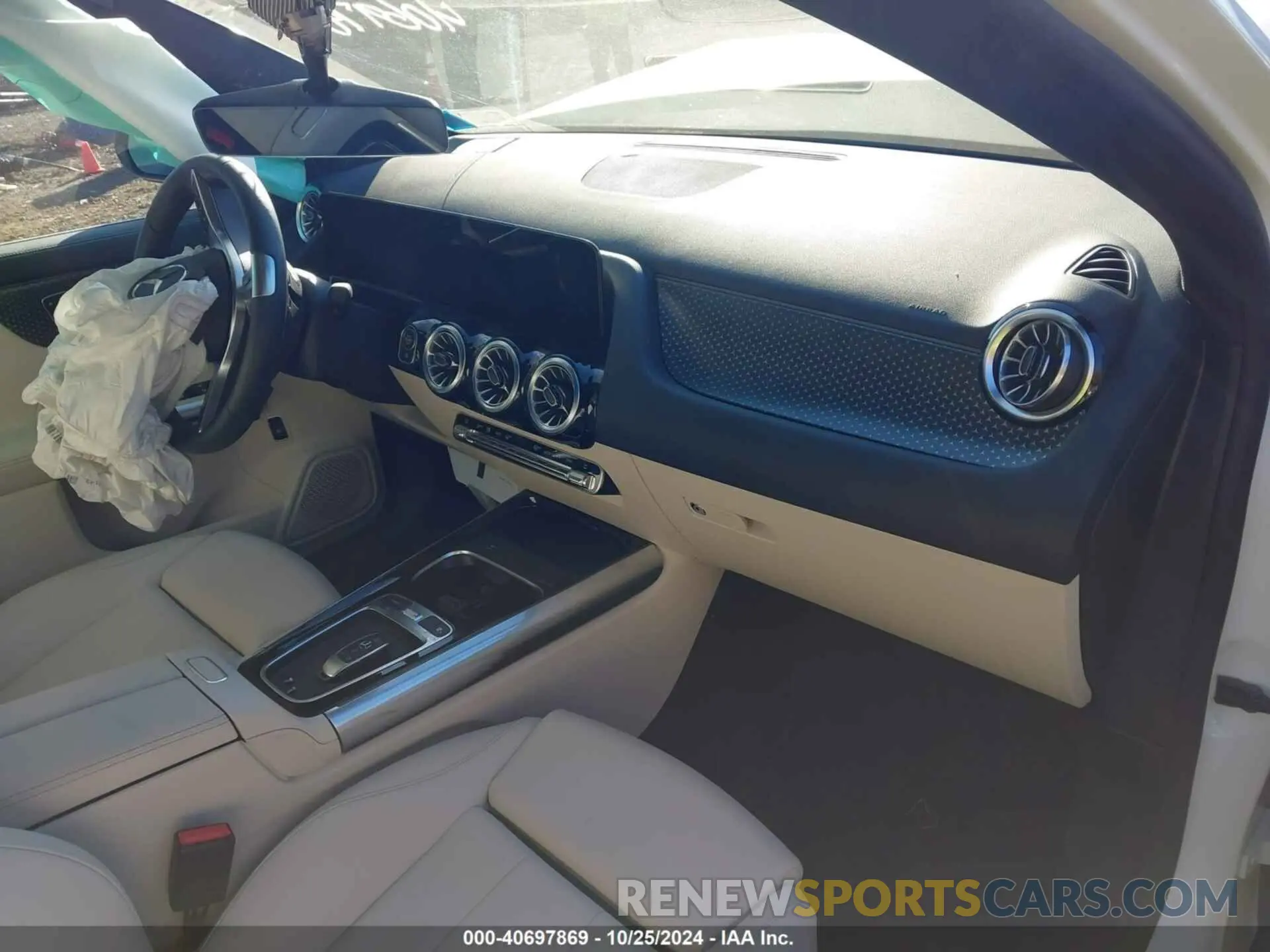 5 Фотография поврежденного автомобиля W1N4N4HBXSJ643543 MERCEDES-BENZ GLA 250 2025