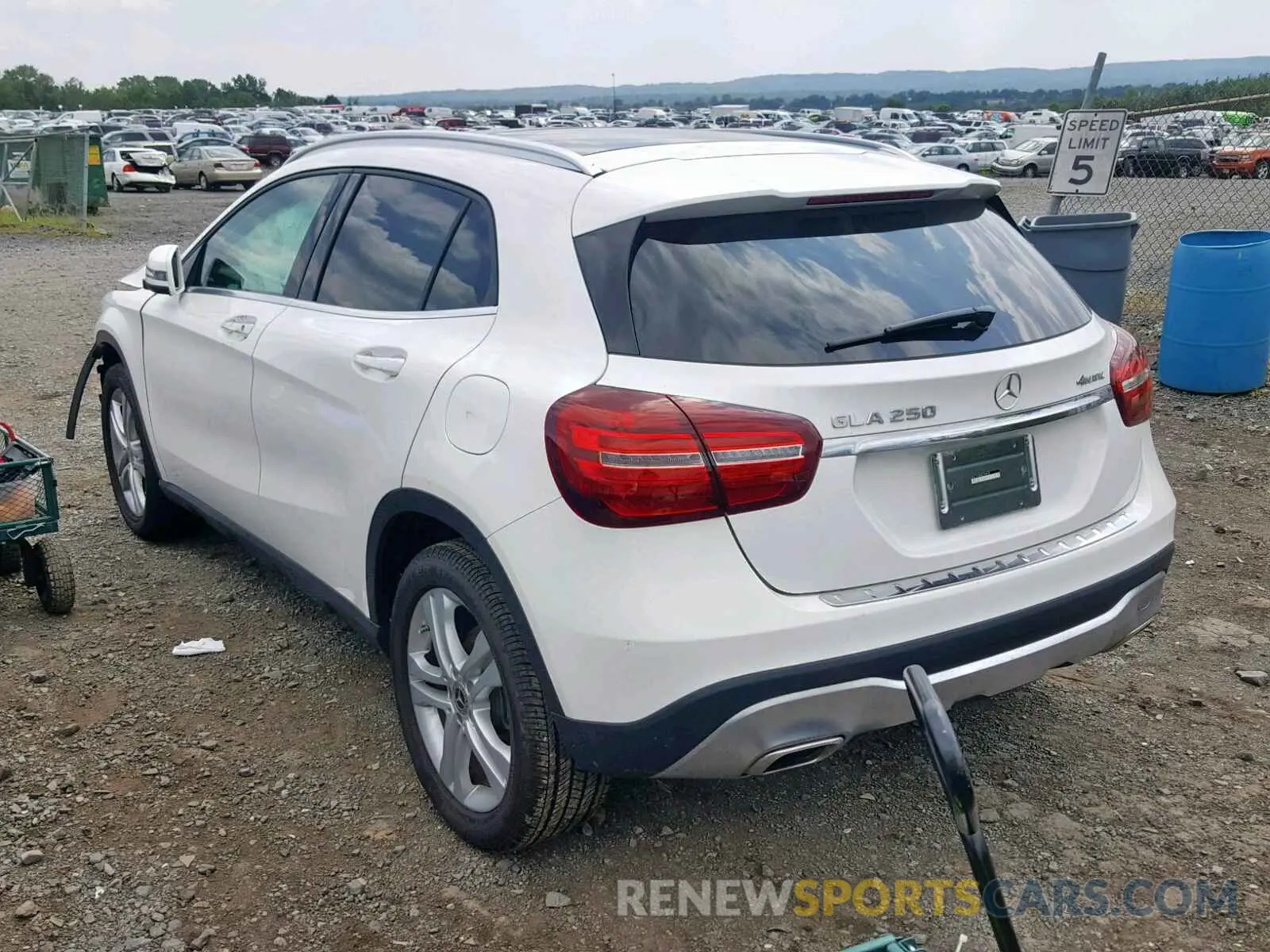 3 Photograph of a damaged car WDCTG4GB6KJ549832 MERCEDES-BENZ GLA 250 4M 2019