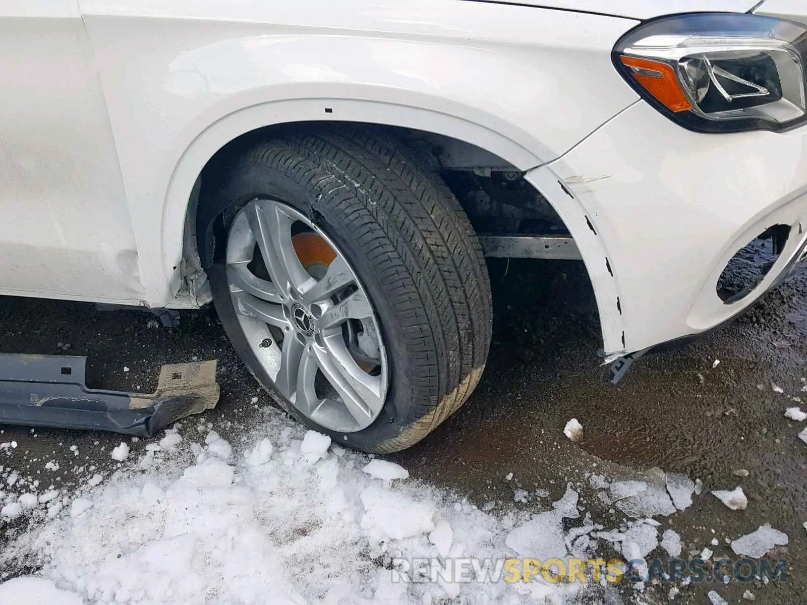 9 Photograph of a damaged car WDCTG4GB6KJ586038 MERCEDES-BENZ GLA 250 4M 2019