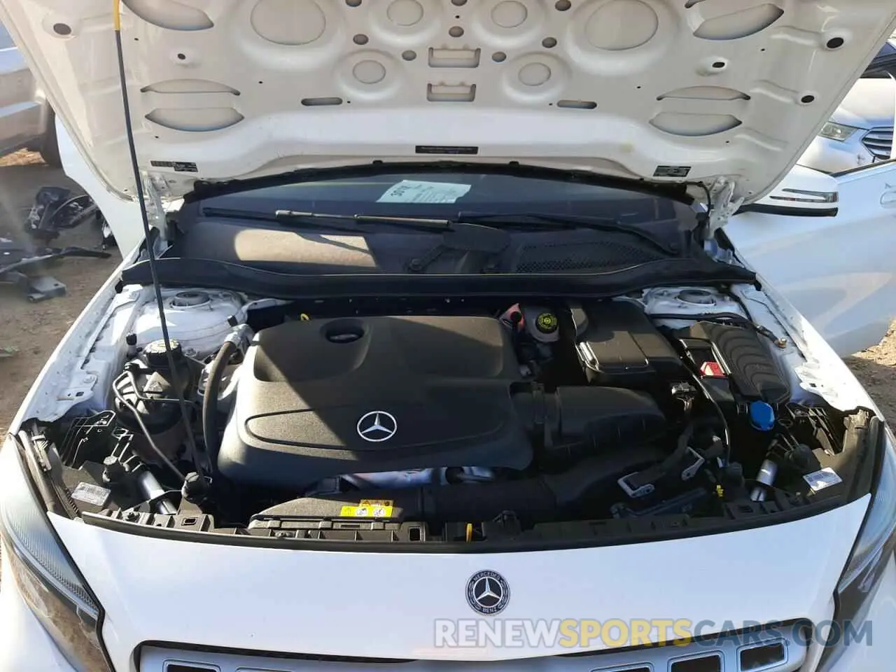 11 Фотография поврежденного автомобиля WDCTG4EB1KU006471 MERCEDES-BENZ GLA-CLASS 2019