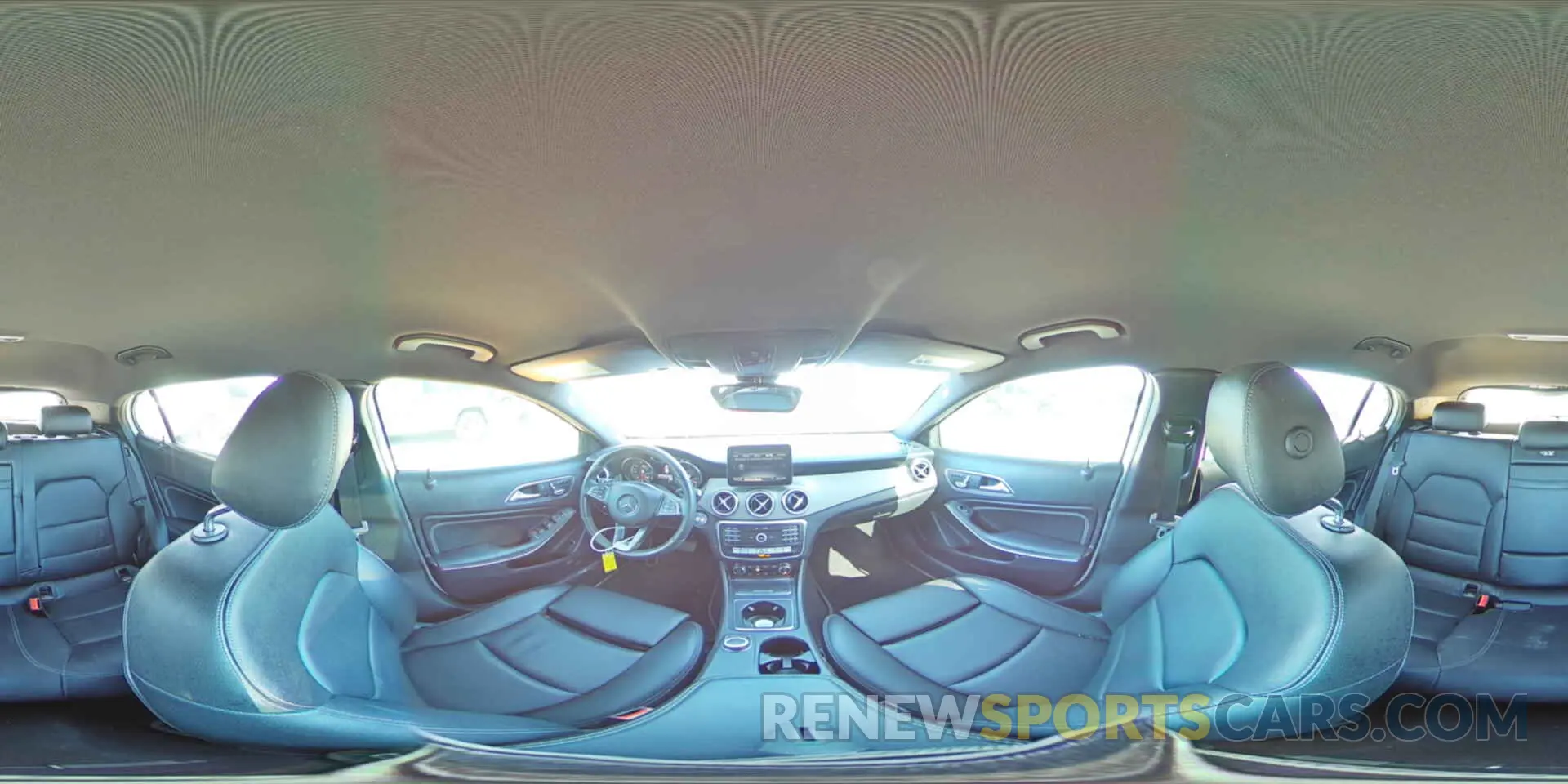 14 Фотография поврежденного автомобиля WDCTG4EB5KJ574983 MERCEDES-BENZ GLA-CLASS 2019