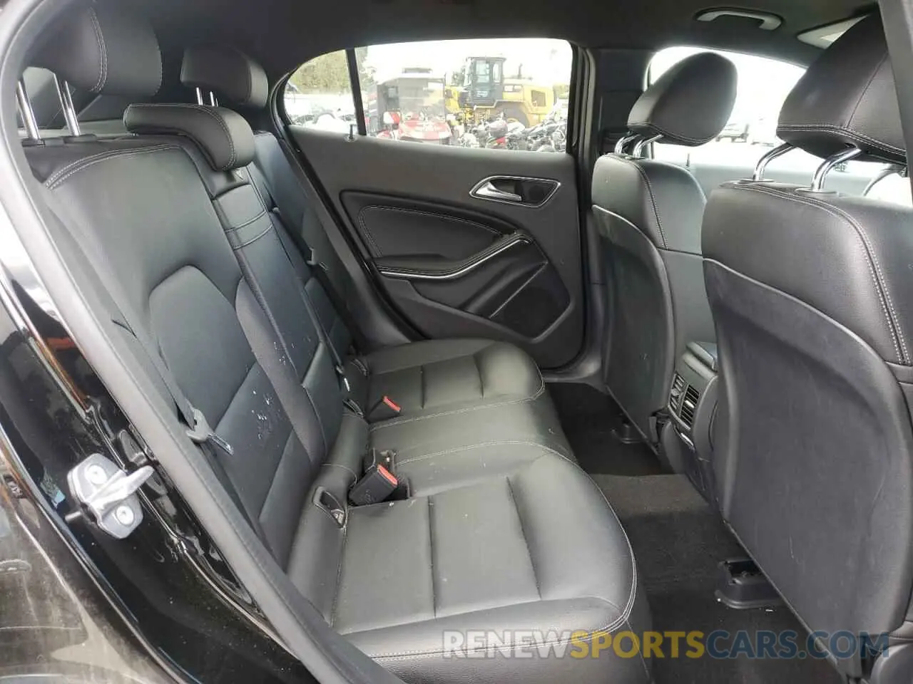11 Photograph of a damaged car WDCTG4EB5KU000611 MERCEDES-BENZ GLA-CLASS 2019