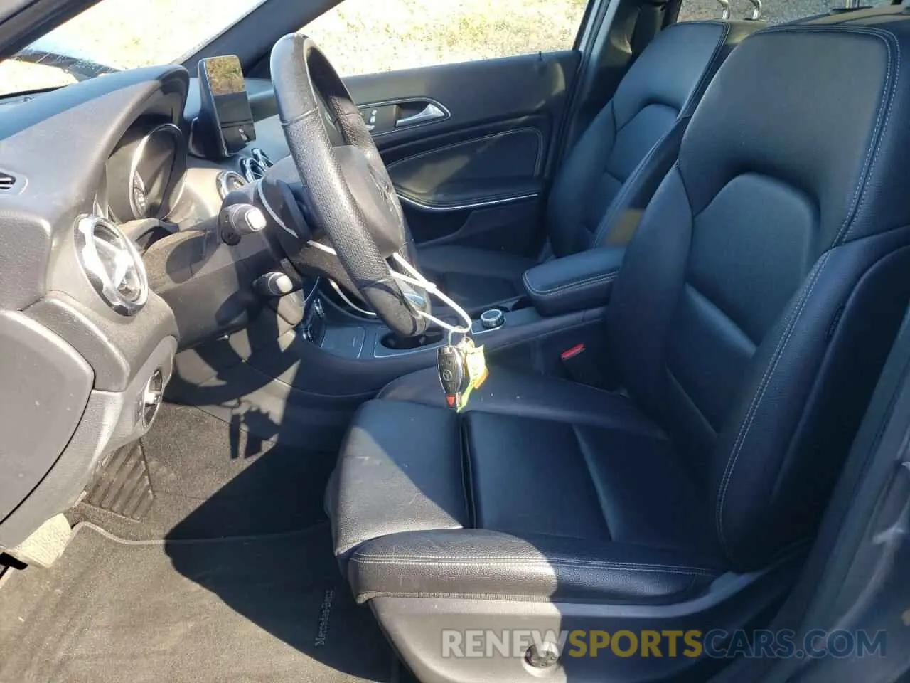 7 Photograph of a damaged car WDCTG4EB6KJ553320 MERCEDES-BENZ GLA-CLASS 2019