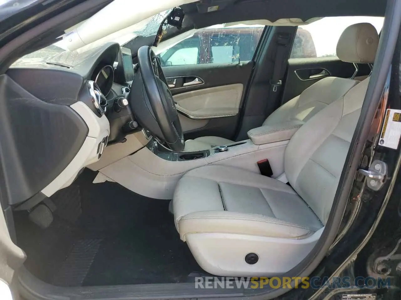 7 Photograph of a damaged car WDCTG4EB6KU015084 MERCEDES-BENZ GLA-CLASS 2019