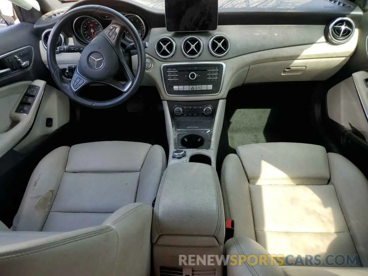 8 Photograph of a damaged car WDCTG4EB6KU015084 MERCEDES-BENZ GLA-CLASS 2019