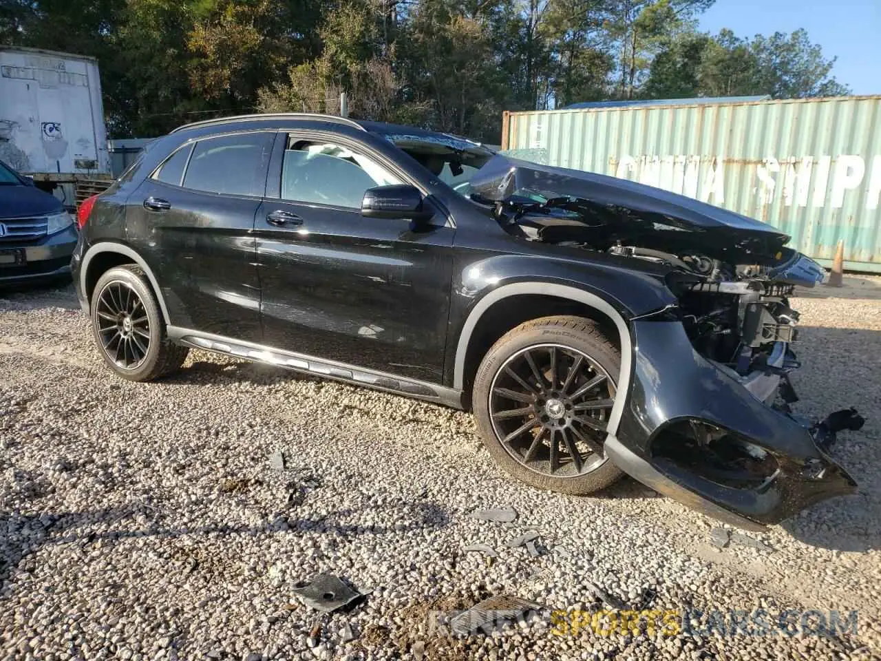 4 Photograph of a damaged car WDCTG4EB7KU003767 MERCEDES-BENZ GLA-CLASS 2019