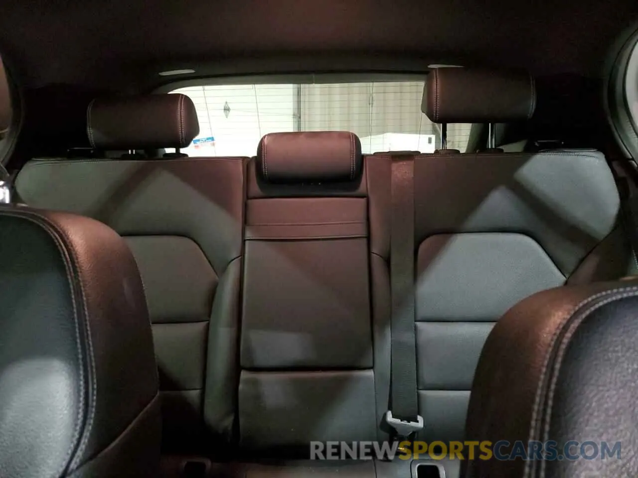 10 Photograph of a damaged car WDCTG4EB7KU018365 MERCEDES-BENZ GLA-CLASS 2019