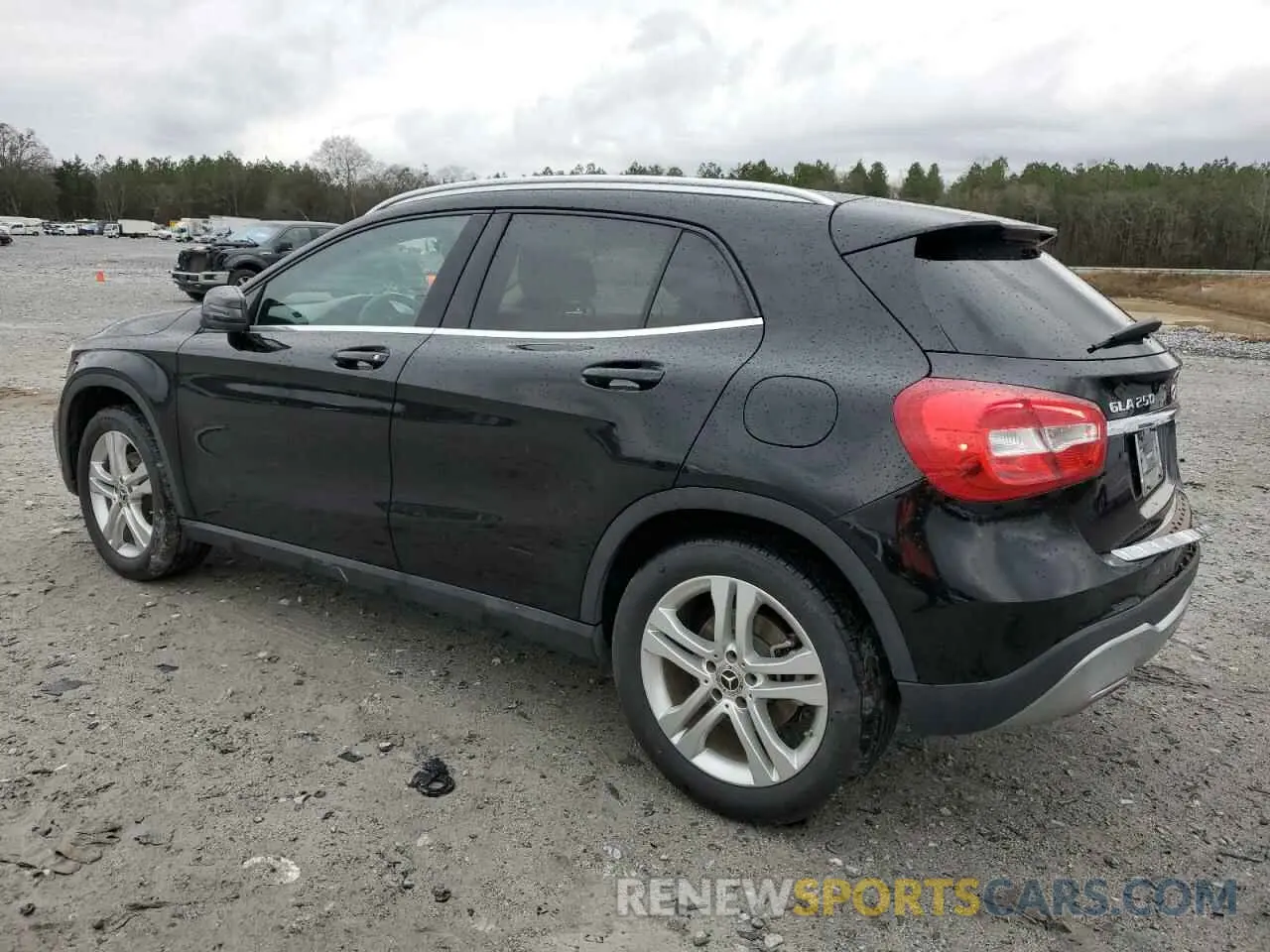2 Photograph of a damaged car WDCTG4EB8KU017130 MERCEDES-BENZ GLA-CLASS 2019