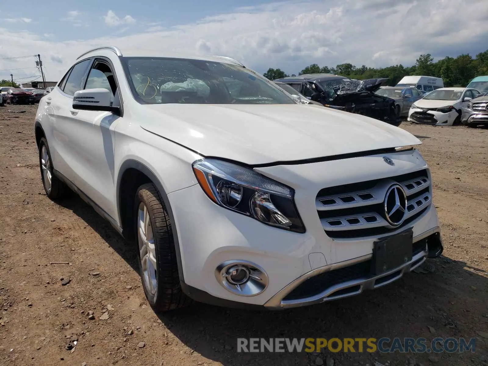 1 Photograph of a damaged car WDCTG4GB1KJ577831 MERCEDES-BENZ GLA-CLASS 2019