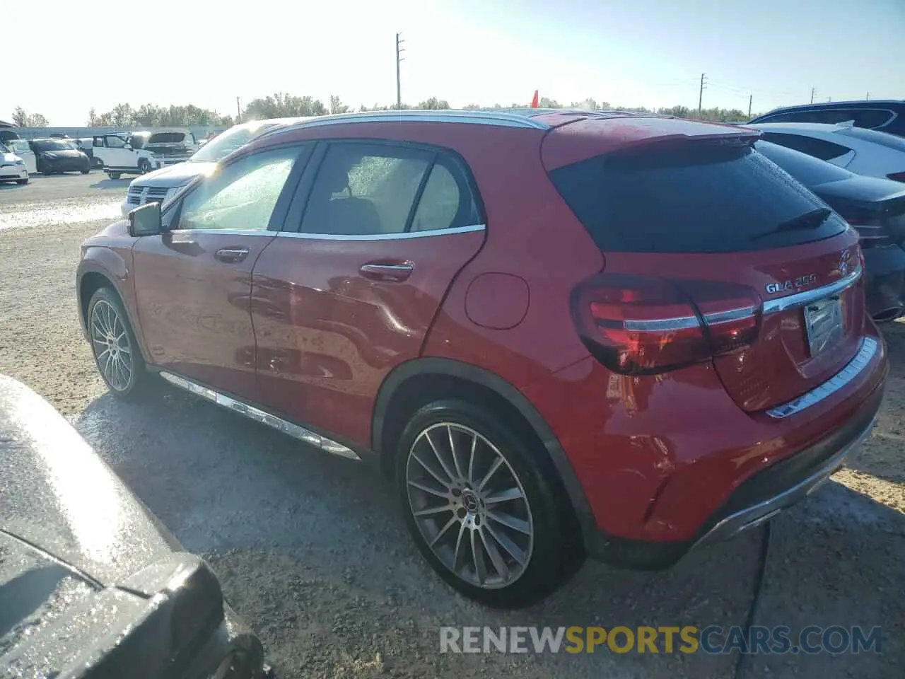 2 Photograph of a damaged car WDCTG4GB2KJ546135 MERCEDES-BENZ GLA-CLASS 2019