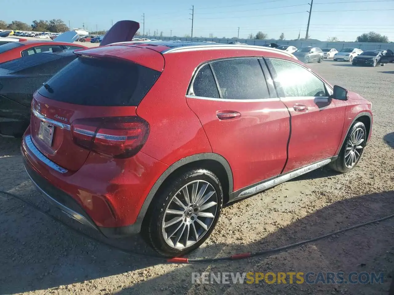 3 Photograph of a damaged car WDCTG4GB2KJ546135 MERCEDES-BENZ GLA-CLASS 2019
