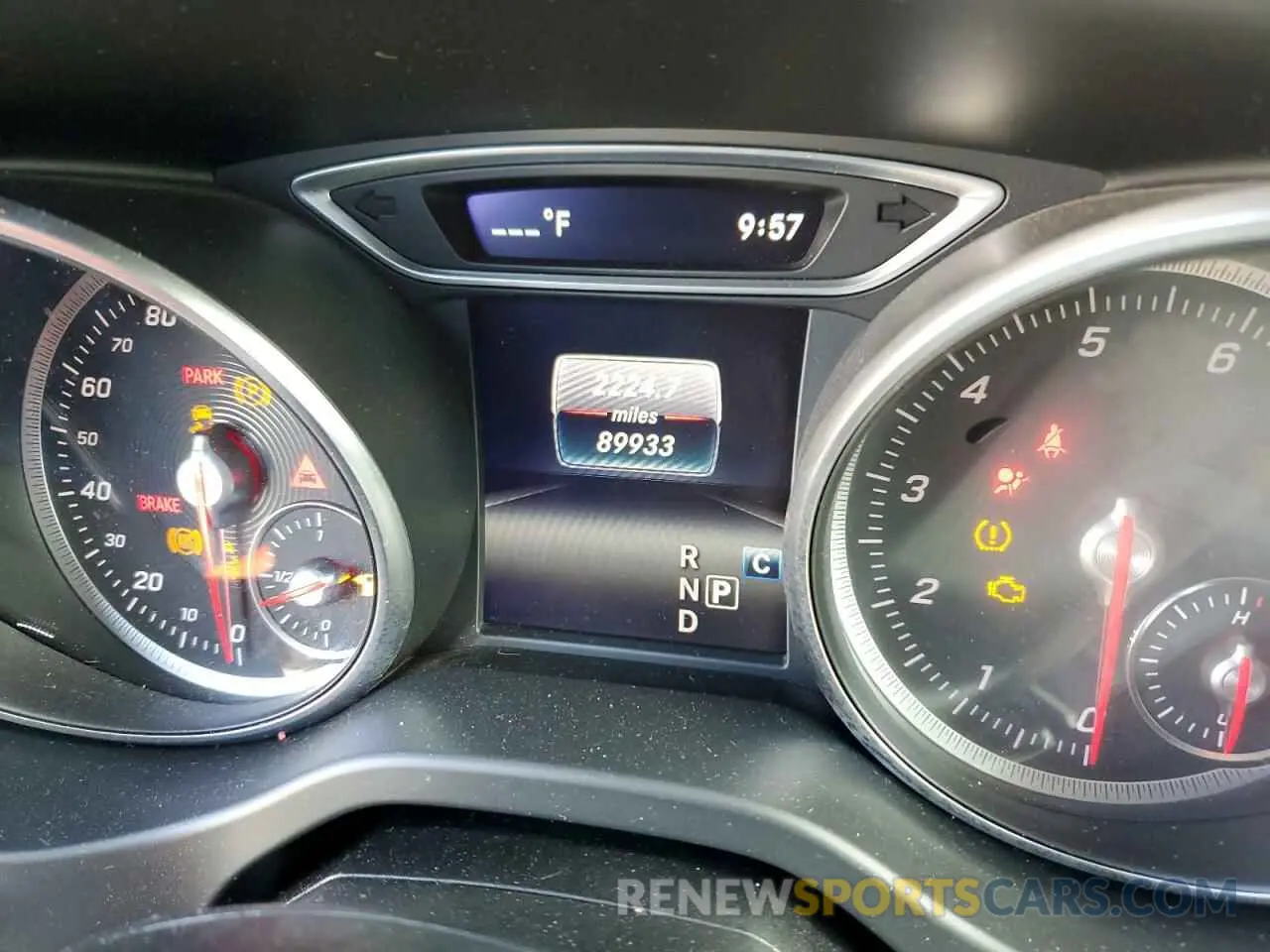 9 Фотография поврежденного автомобиля WDCTG4GB2KJ551738 MERCEDES-BENZ GLA-CLASS 2019