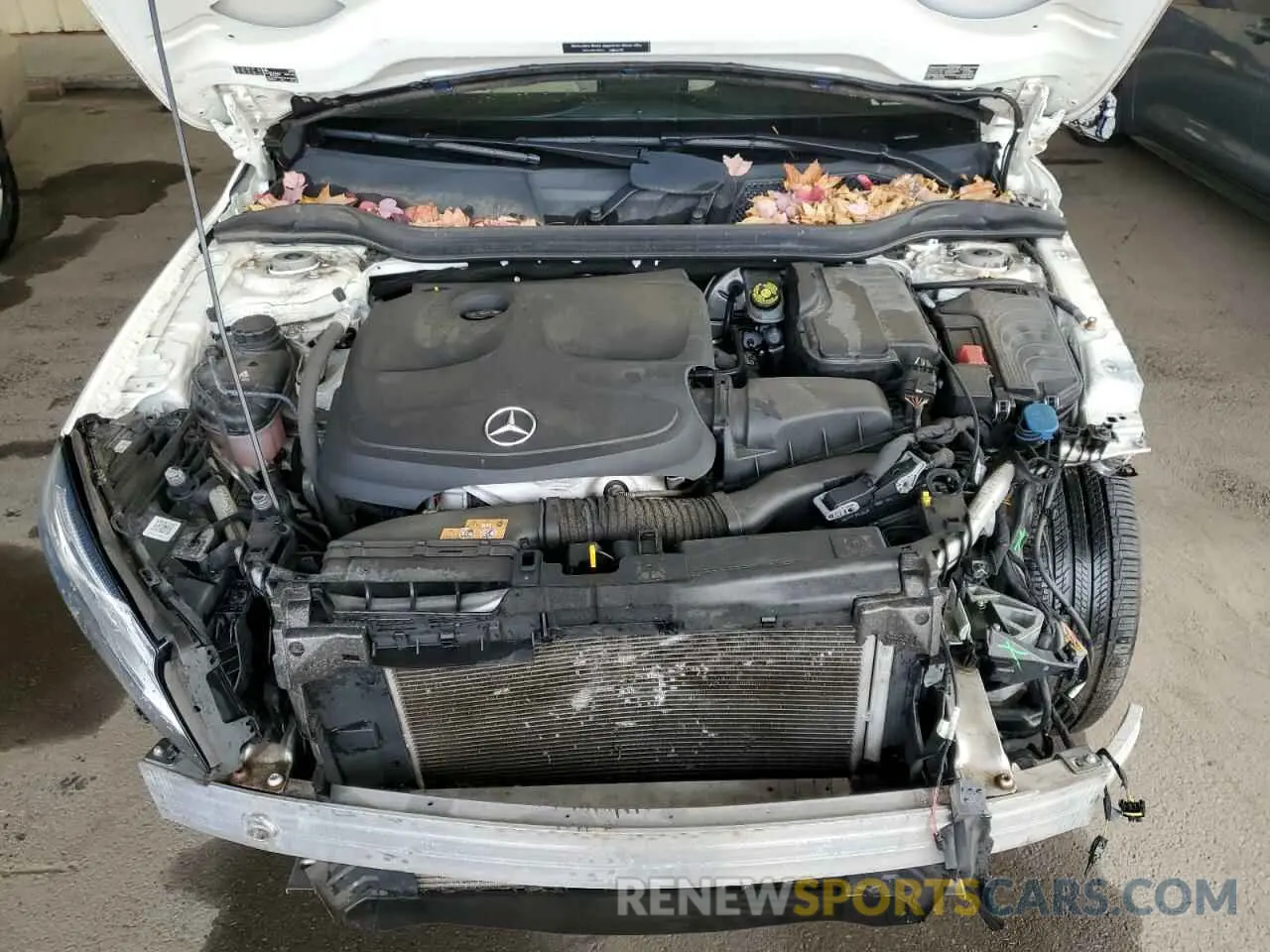 12 Фотография поврежденного автомобиля WDCTG4GB3KJ578463 MERCEDES-BENZ GLA-CLASS 2019