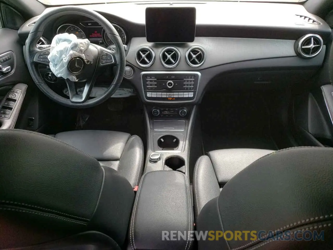 8 Фотография поврежденного автомобиля WDCTG4GB3KJ612871 MERCEDES-BENZ GLA-CLASS 2019