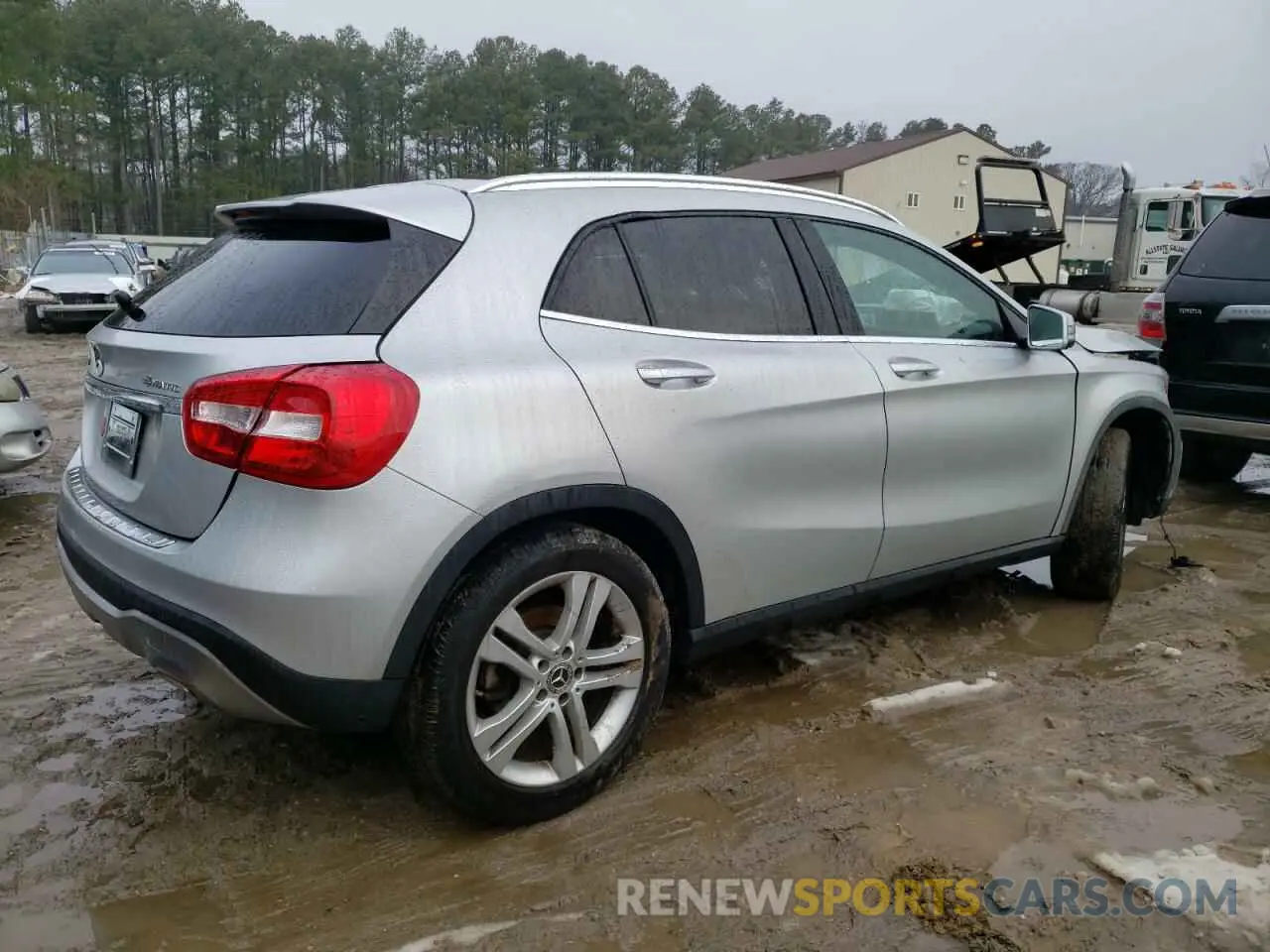 3 Photograph of a damaged car WDCTG4GB4KU016523 MERCEDES-BENZ GLA-CLASS 2019