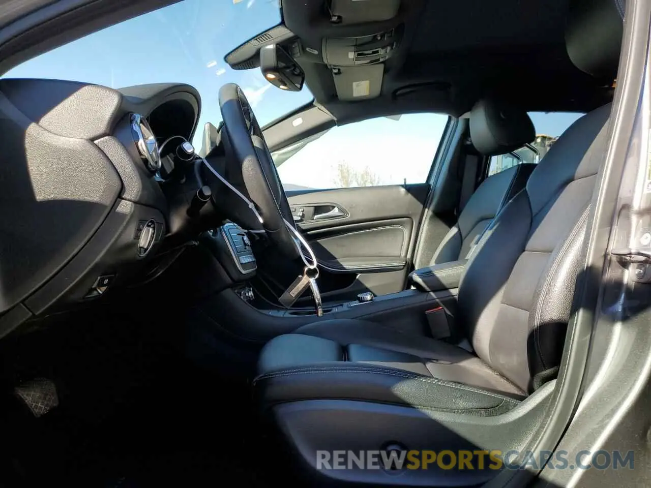 7 Фотография поврежденного автомобиля WDCTG4GB5KJ602617 MERCEDES-BENZ GLA-CLASS 2019