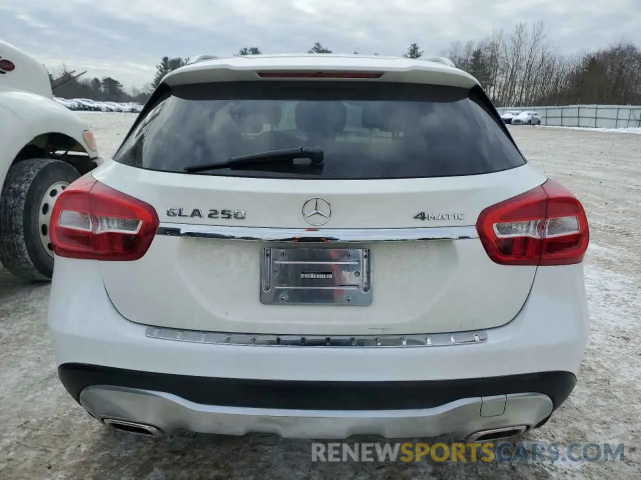 6 Фотография поврежденного автомобиля WDCTG4GB8KJ581214 MERCEDES-BENZ GLA-CLASS 2019