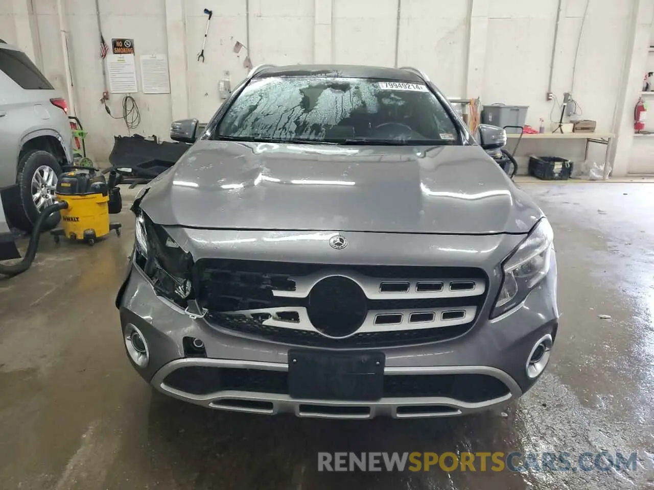 5 Photograph of a damaged car WDCTG4GB9KJ564874 MERCEDES-BENZ GLA-CLASS 2019