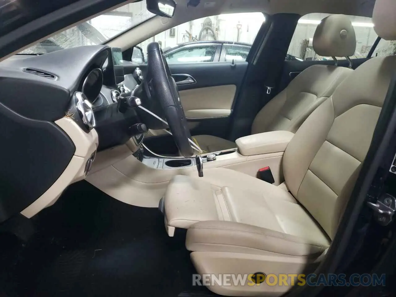 7 Фотография поврежденного автомобиля WDCTG4GBXKU004845 MERCEDES-BENZ GLA-CLASS 2019