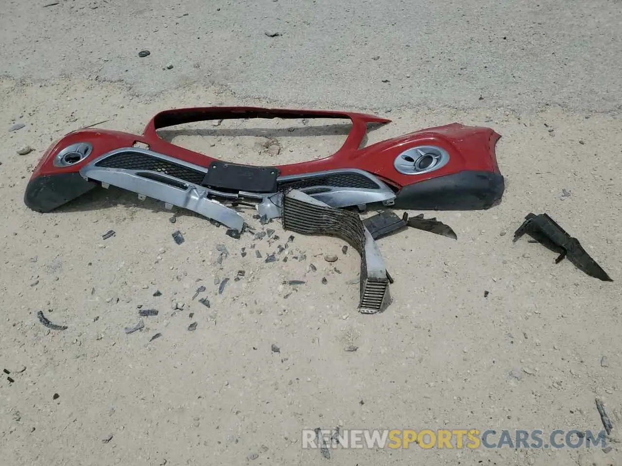 12 Photograph of a damaged car W1NTG4EBXLJ691328 MERCEDES-BENZ GLA-CLASS 2020