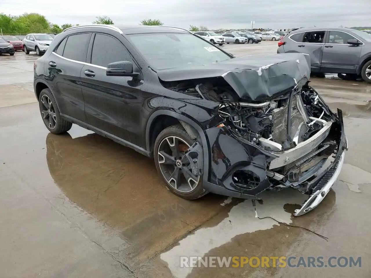 4 Photograph of a damaged car WDCTG4EB0LU021822 MERCEDES-BENZ GLA-CLASS 2020