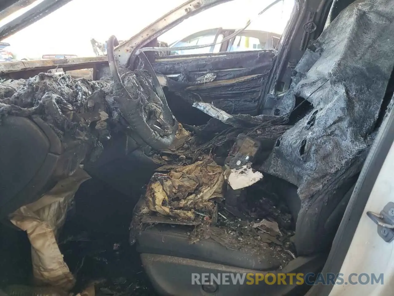 7 Фотография поврежденного автомобиля WDCTG4EB8LU024399 MERCEDES-BENZ GLA-CLASS 2020