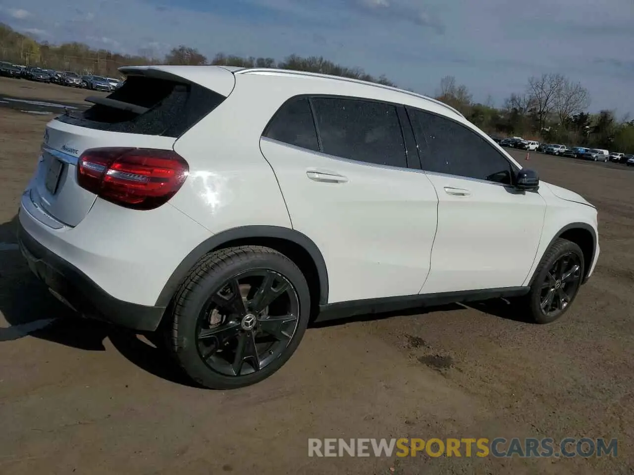 3 Photograph of a damaged car WDCTG4GB1LU022801 MERCEDES-BENZ GLA-CLASS 2020