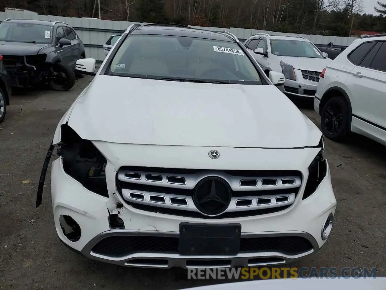 5 Photograph of a damaged car WDCTG4GB1LU025052 MERCEDES-BENZ GLA-CLASS 2020