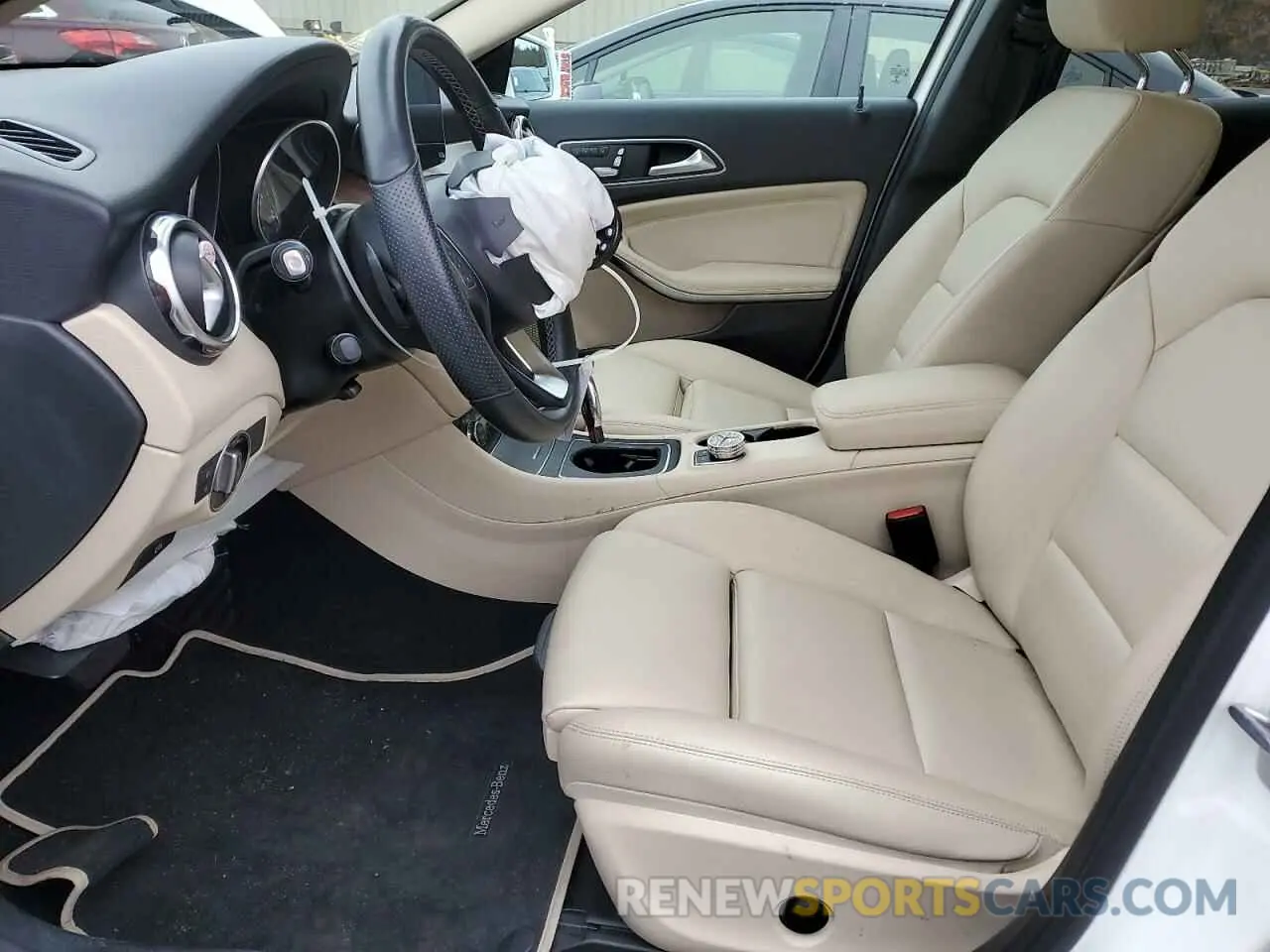 7 Photograph of a damaged car WDCTG4GB1LU025052 MERCEDES-BENZ GLA-CLASS 2020